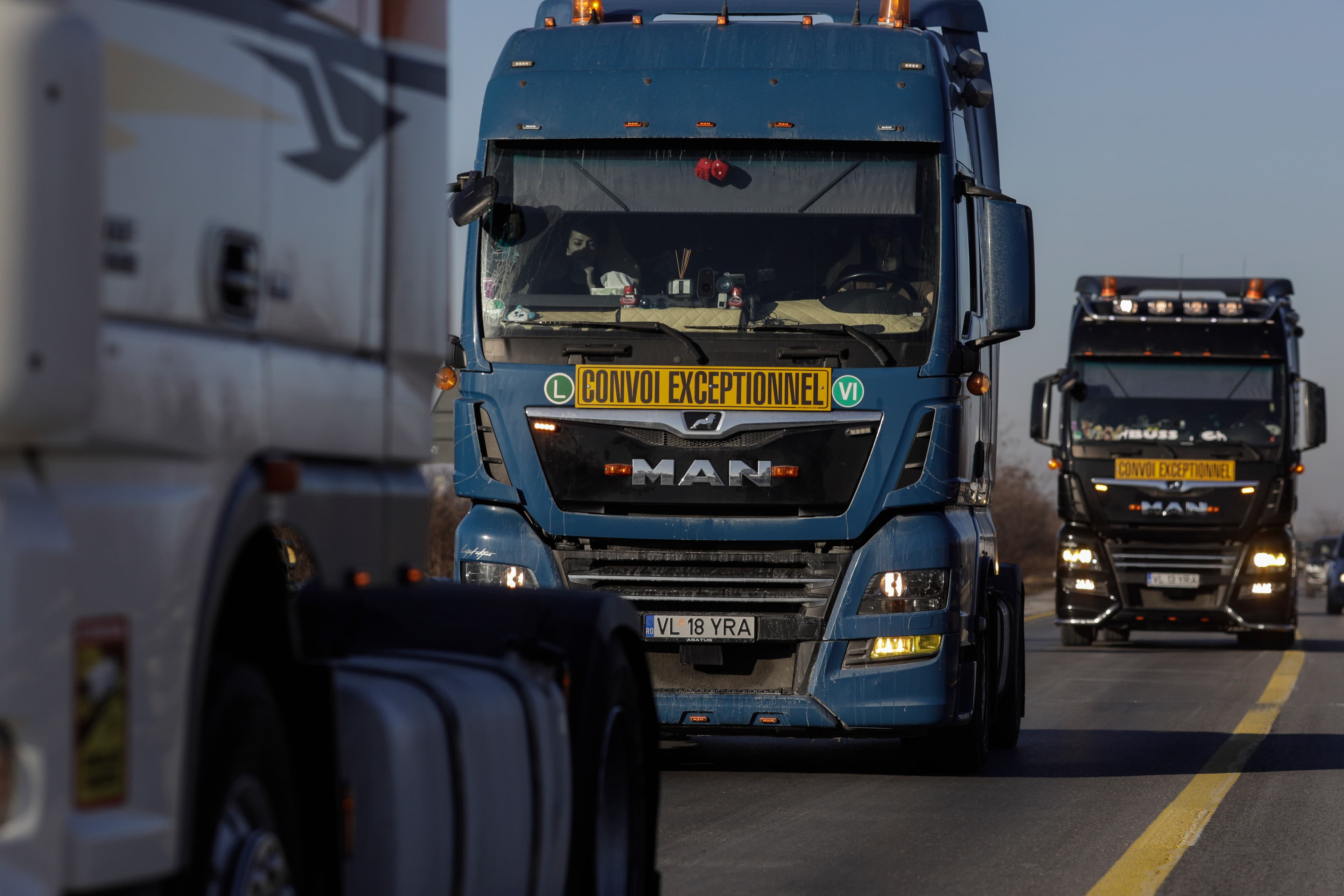 Olanda a introdus taxa de drum pentru camioane. Ce trebuie să știe transportatorii români despre noul sistem