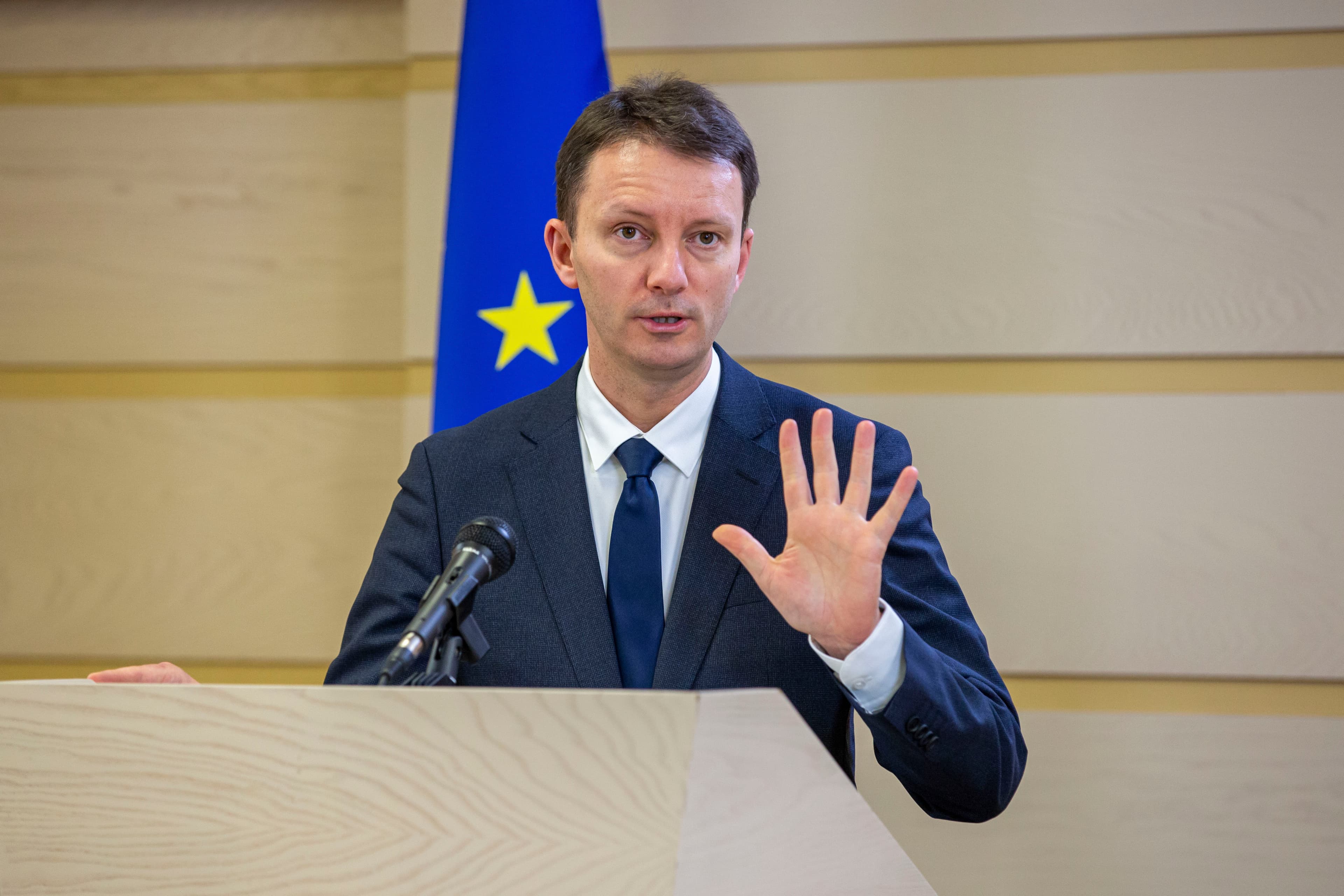 Siegfried Mureşan acuză social-democrații că sunt anti-europeni: „De aceea se simt atât de bine alături de AUR”