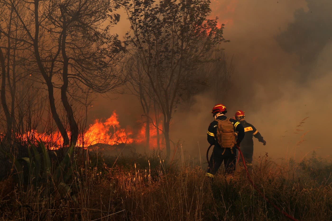 UE pregăteşte cea mai mare operaţiune de combatere a incendiilor de vegetaţie: 777 de pompieri şi 27 de aeronave, inclusiv din România