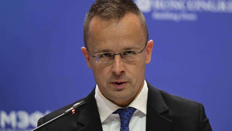 Ministrul ungar de externe, Peter Szijjarto, acuzat că distruge documente: declarațiile noului lider de la Budapesta, Peter Magyar