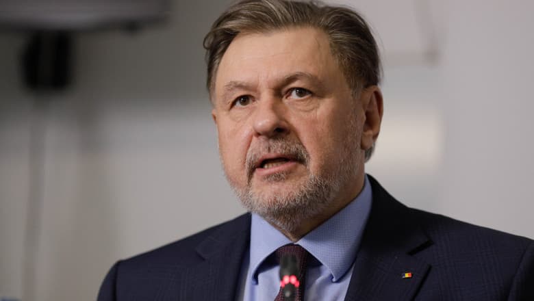 Contractul de vaccinuri Pfizer. Reacția lui Alexandru Rafila, după ce Digi24 a arătat că a încercat să paseze o decizie-cheie