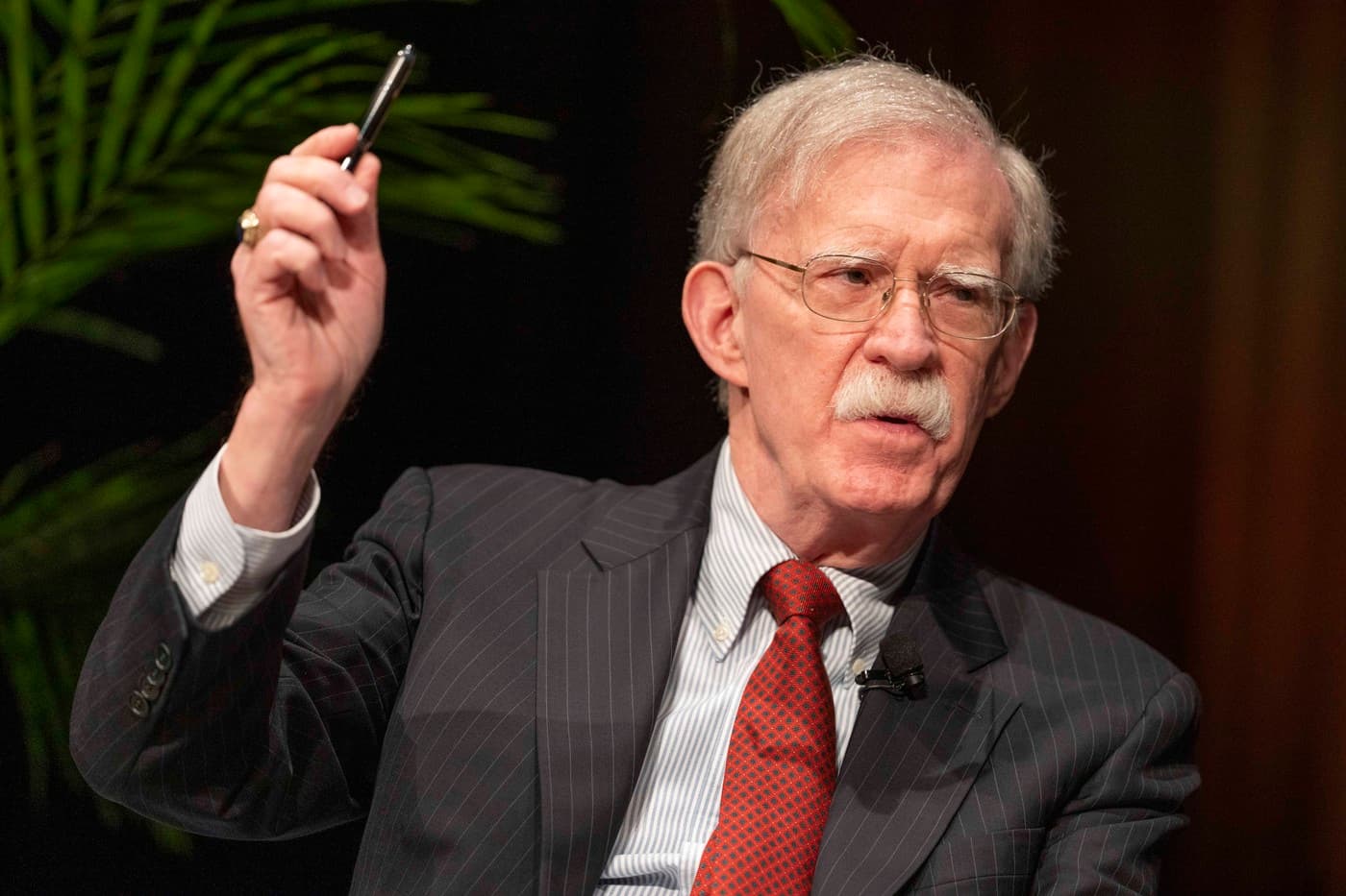 John Bolton a pledat vinovat pentru păstrarea de documente secrete. Câți ani de închisoare riscă fostul consilier al lui Donald Trump