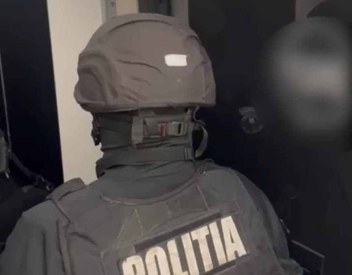Percheziţii în cinci judeţe, într-un dosar de înşelăciune. Un suspect a fost reținut, prejudiciul este de un milion de lei