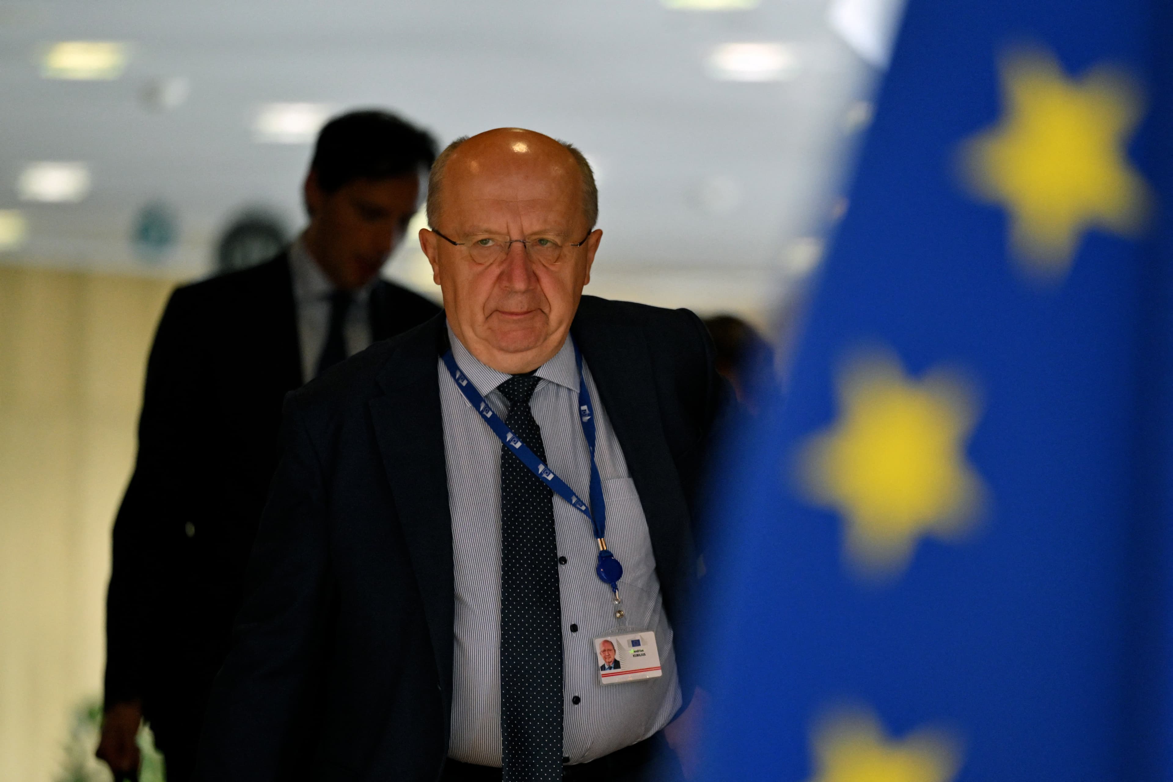 Comisarul UE pentru Apărare: „Putin reprezintă un pericol pentru securitatea europeană. Este dispus să pună la încercare Articolul 5”