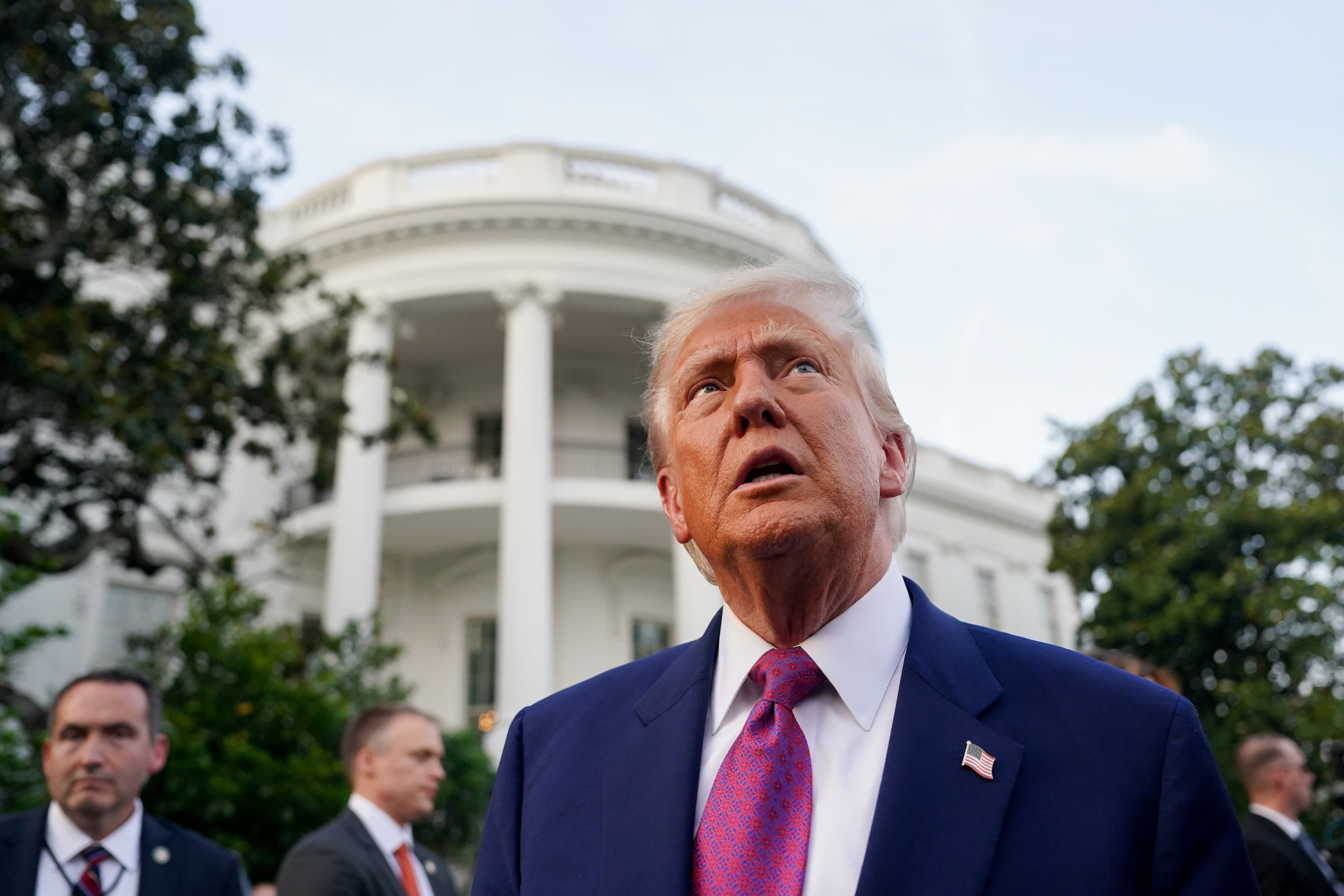 Lovitură politică pentru Trump în Senat: O rezoluție susținută și de republicani îi cere să oprească războiul cu Iranul