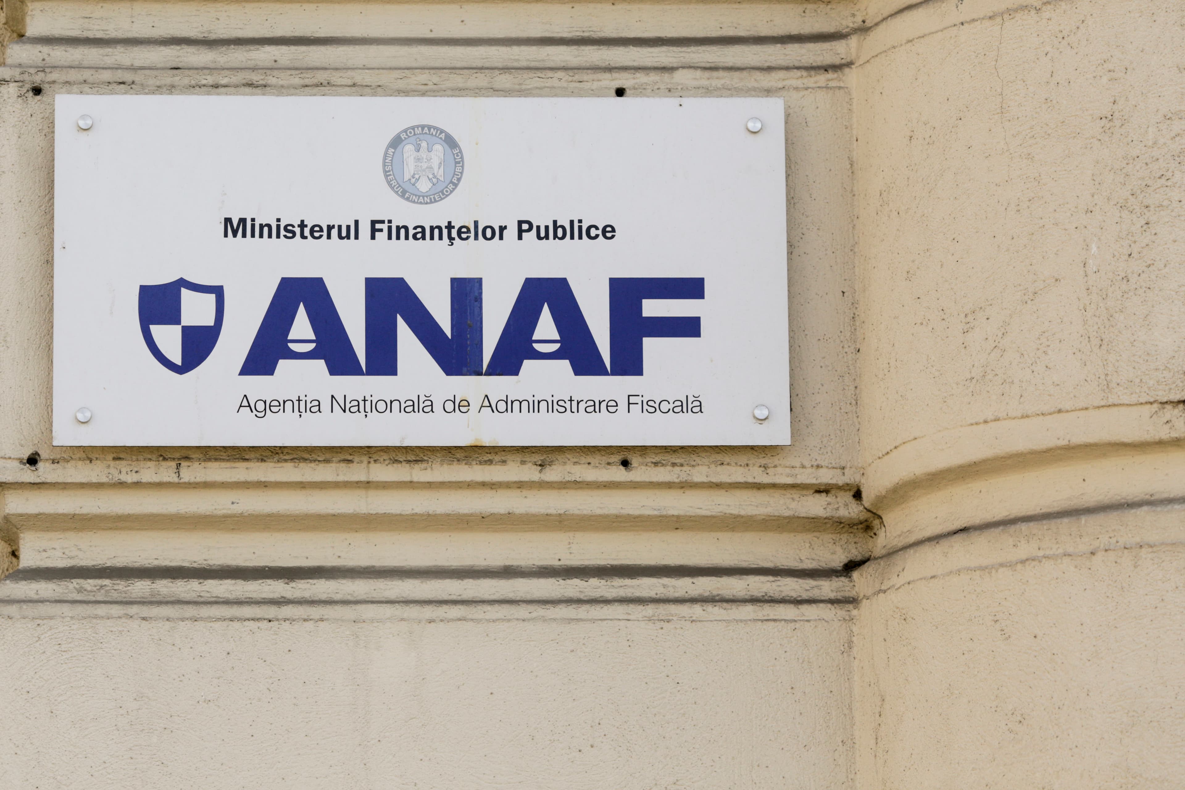 ANAF verifică veniturile obținute în străinătate. Ce trebuie să facă românii care au omis să le declare