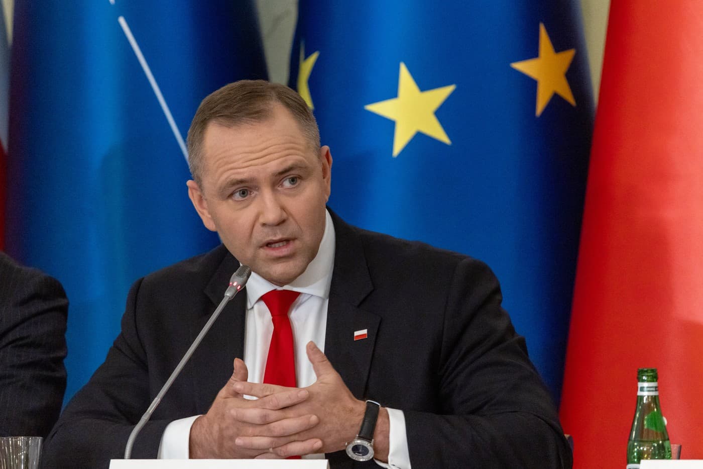 Preşedintele Poloniei susţine extinderea conductei de combustibil a NATO către flancul estic