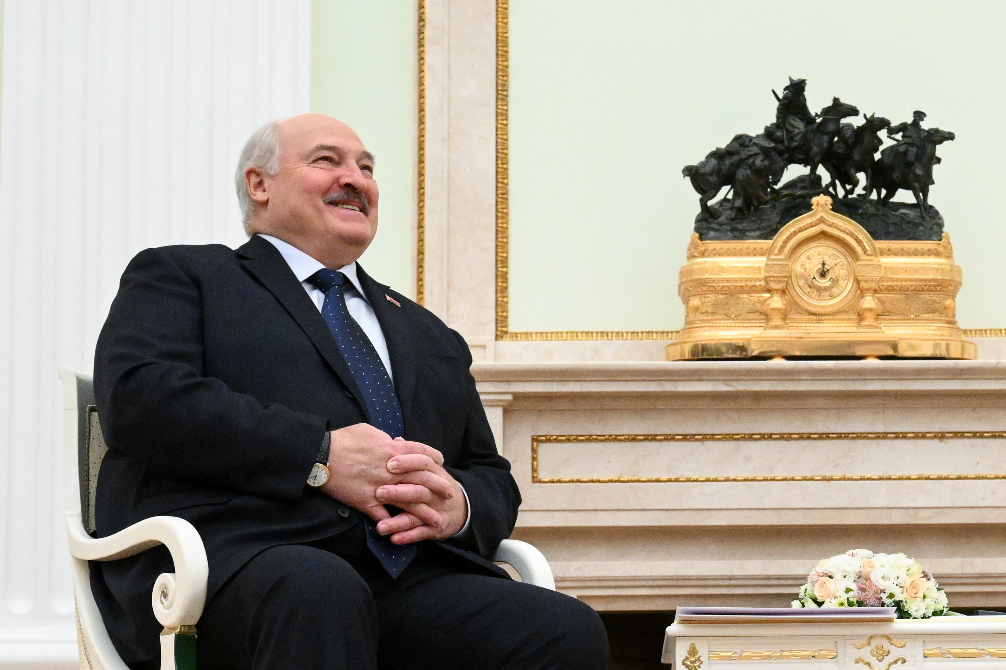 „În orice situație, vom fi de partea Rusiei”. Aleksandr Lukașenko spune că s-a întâlnit cu reprezentanți ai lui Volodimir Zelenski