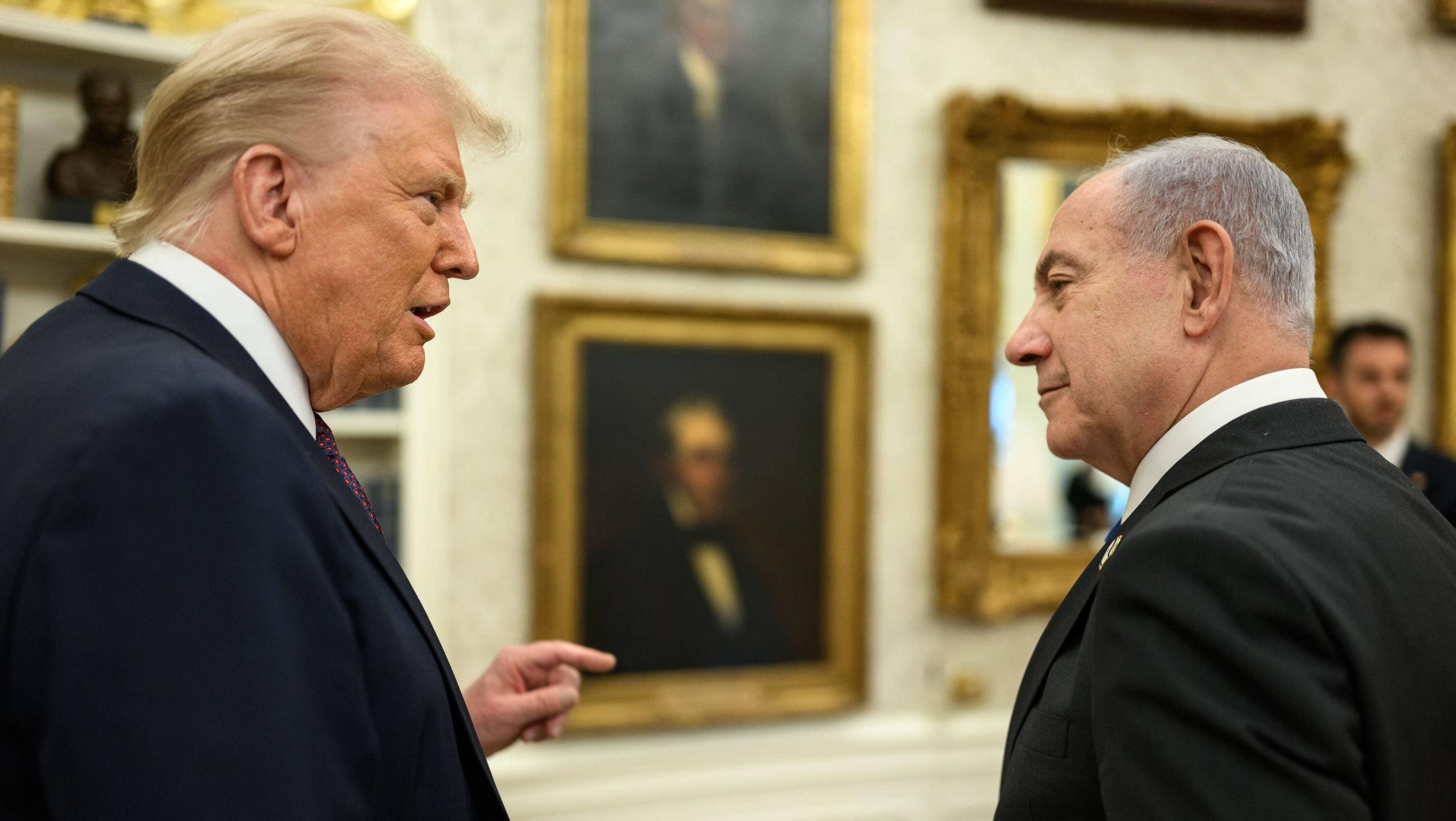 Trump îl critică pe Netanyahu şi cere ca „Israelul să lase Siria să se ocupe de Hezbollah în Liban”