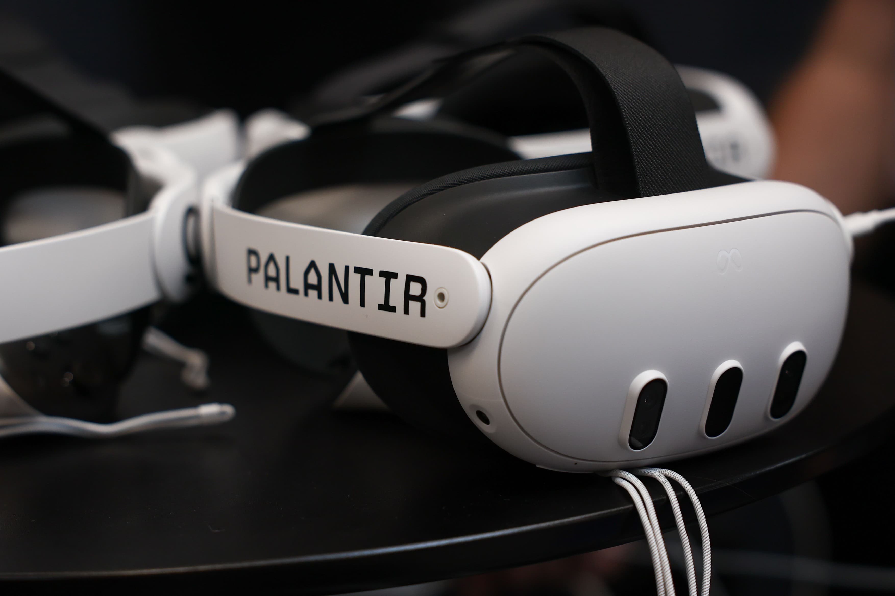 Pentagonul va adopta sistemul de inteligență artificială al Palantir ca sistem militar de bază al SUA (Reuters)
