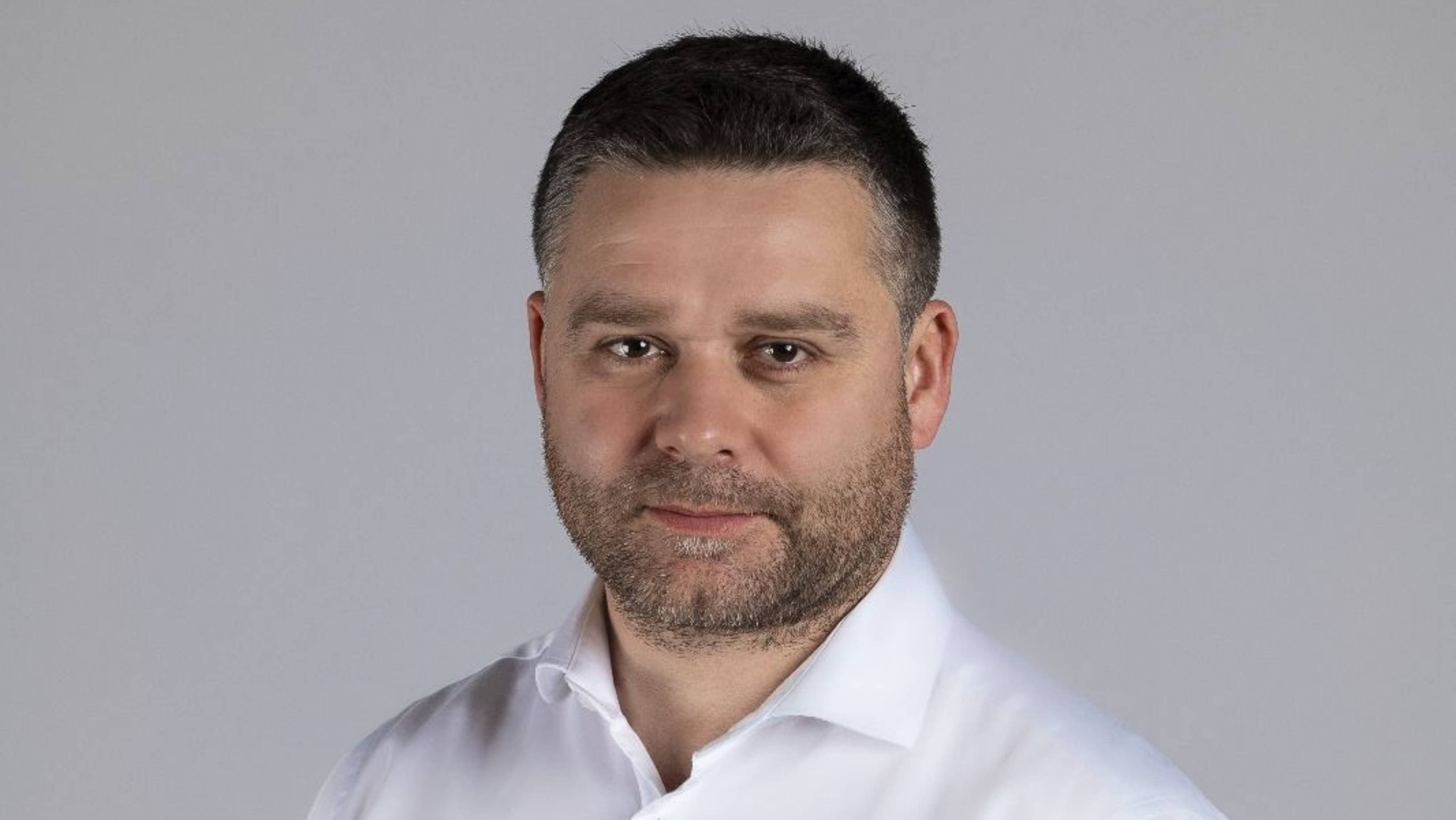Ciprian Ciucu (PNL): Înfrângerea lui Viktor Orban nu este doar o schimbare de putere, este o corecţie de sistem. Nu pentru că un om pierde, ci pentru că o idee îşi arată limitele