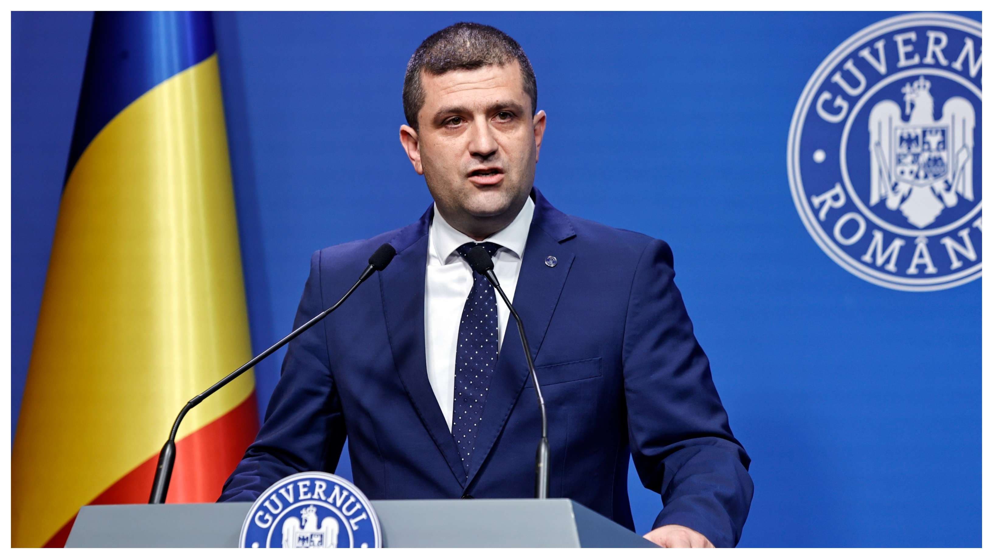 Radu Miruţă, atac la şeful Romarm, pe care îl acuză că a ocupat ilegal o funcție. „Nici nu ştie să despartă în silabe ce înseamnă asta”