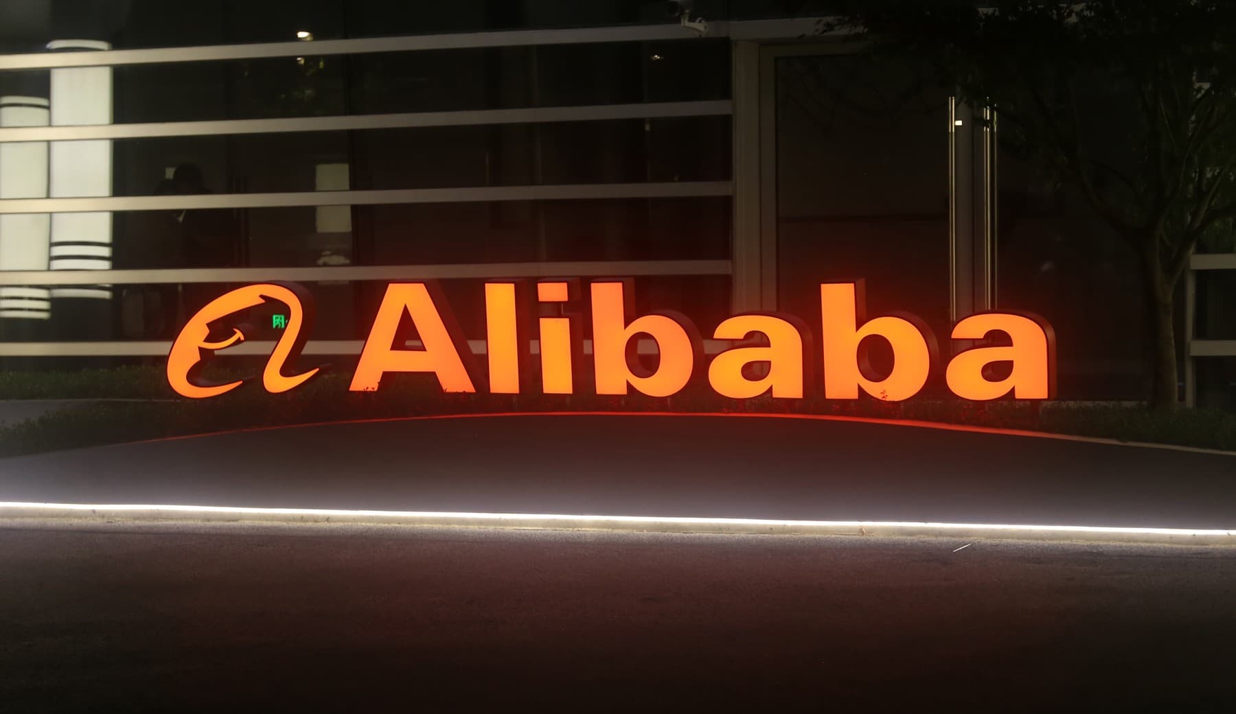 Alibaba dă în judecată Pentagonul pentru includerea pe lista neagră: „Nu este o companie militară chineză”