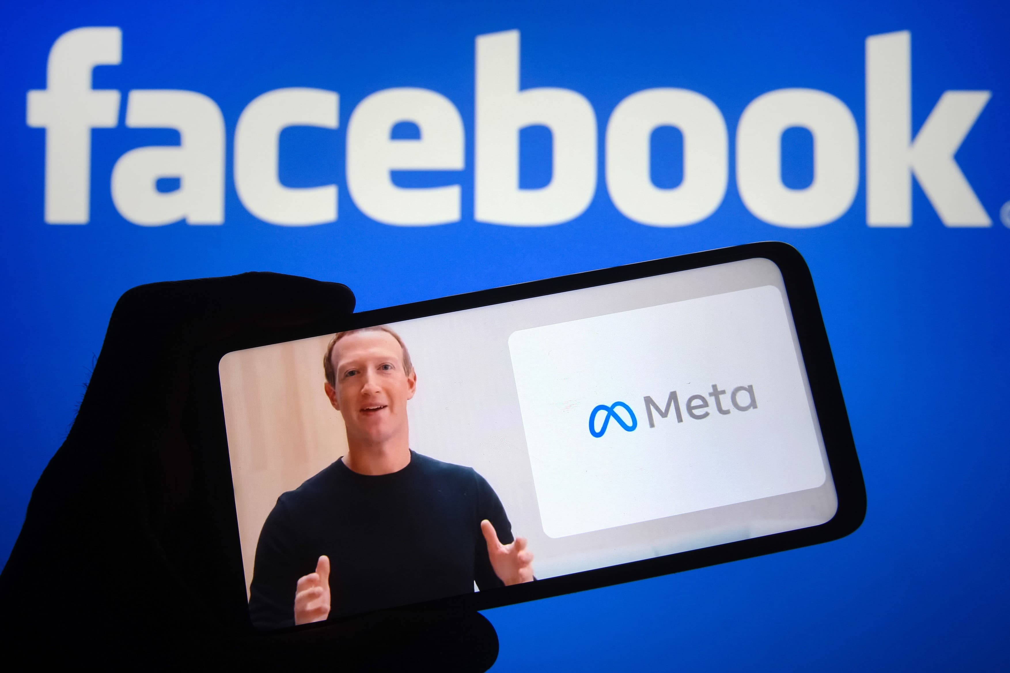 Mark Zuckerberg își creează propria clonă bazată pe inteligența artificială. Detalii despre proiectul secret al Meta