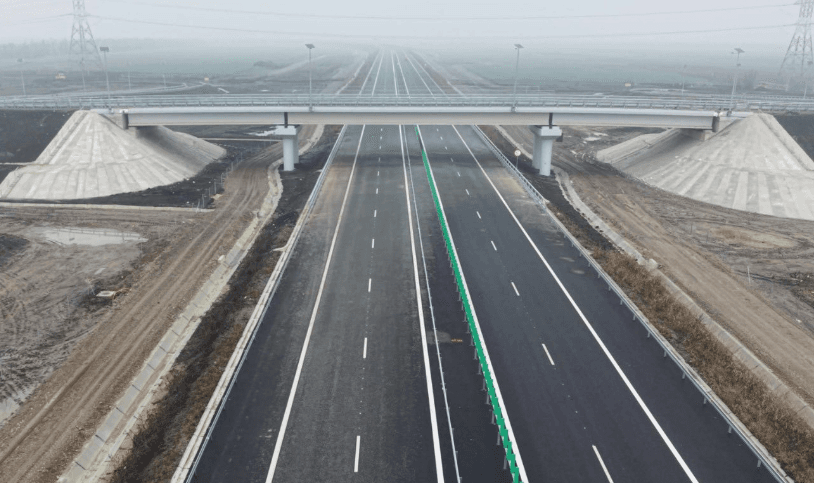 România păstrează 4,7 miliarde de euro din PNRR pentru autostrăzi și căi ferate. Anunțul făcut de Ministerul Transporturilor