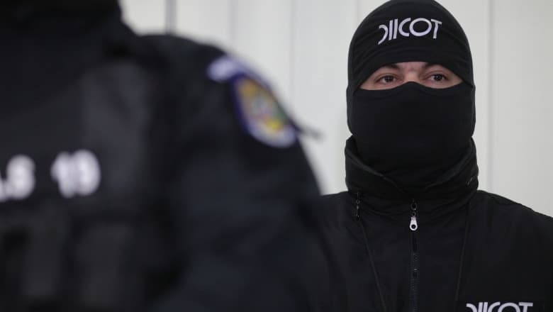 Un bărbat a fost prins pe A2 cu 11 kilograme de canabis în mașină. DIICOT: Substanța era destinată vânzării pe litoral