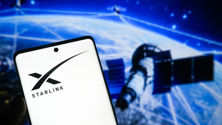 SpaceX a cerut Pentagonului o sumă de cinci ori mai mare pentru serviciile Starlink în timpul războiului cu Iranul. De ce au cedat SUA