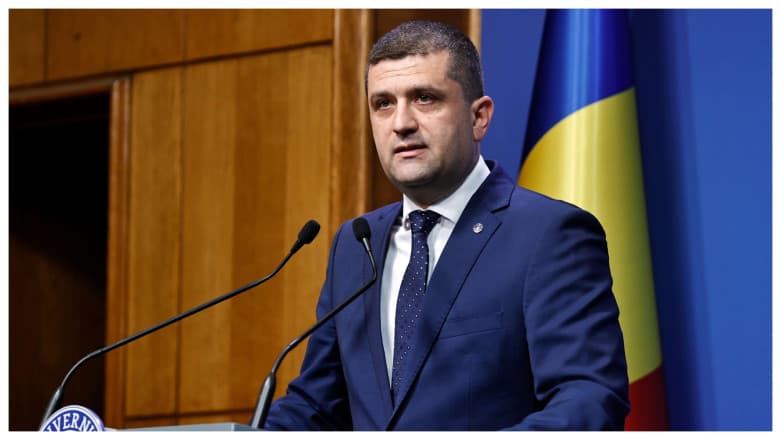 Radu Miruță demontează dezinformările din Transporturi: 7 din 9 loturi SAFE de autostradă merg la firme românești