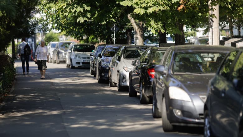 Caz absurd în Cluj-Napoca. O femeie a fost amendată pentru o parcare neregulamentară la trei ani după ce a murit