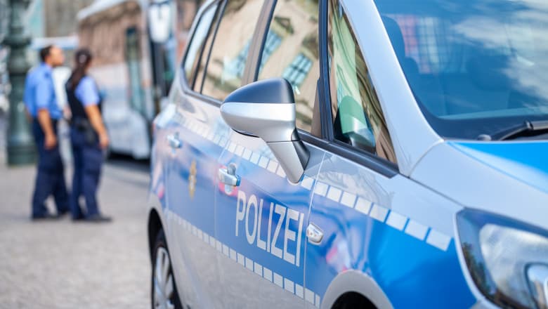 Mister nedezlegat de poliţiştii germani, după ce un trecător a găsit 35 de dinţi umani pe un trotuar din orașul Giessen