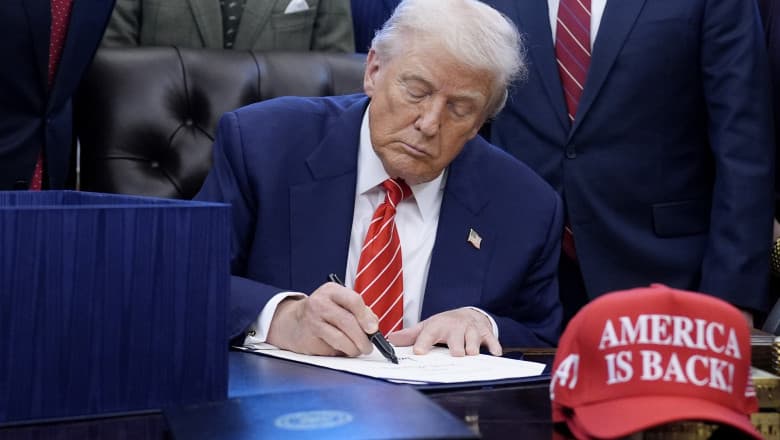 Donald Trump pariază pe Generaţia Z pentru a face guvernul SUA din nou „cool”