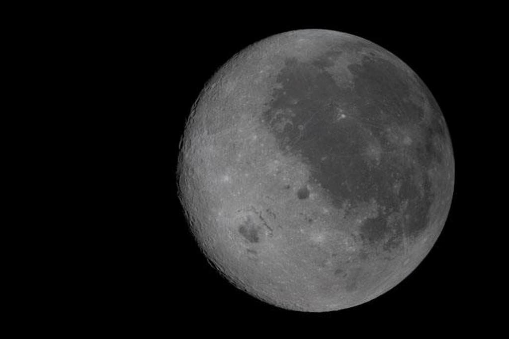 Luna, ca sistem de navigație. Craterele întunecate ale satelitului natural al Pământului, viitoare repere pentru un GPS interplanetar