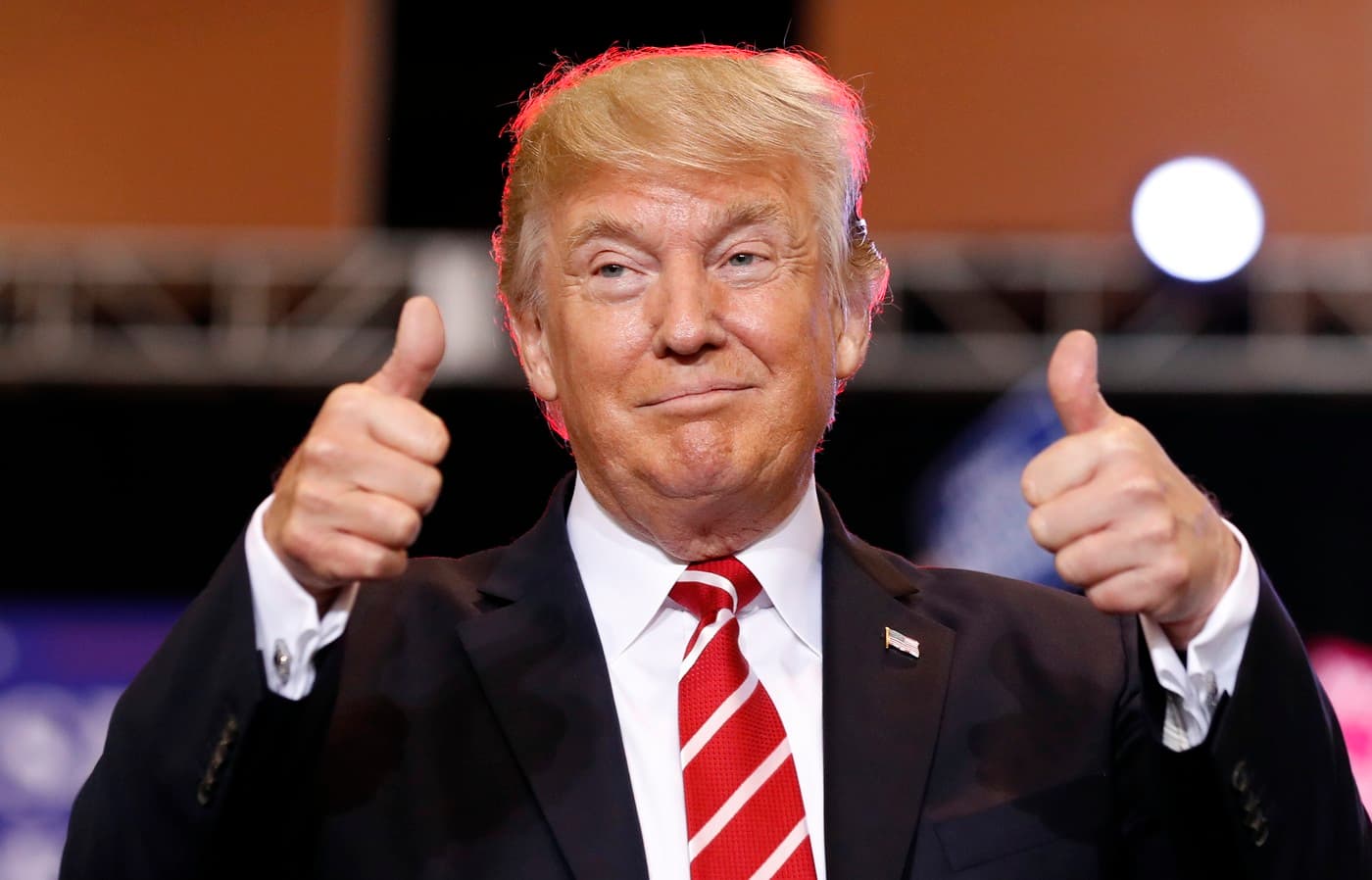 La câteva ore după discursul privind Iranul, Trump l-a criticat și pe Bruce Springsteen: „E o prună uscată. Concertele lui sunt nașpa”