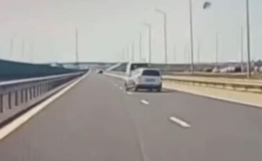 Accident mortal pe autostrada A7: Imaginile surprinse de o cameră de bord a unei mașini aflate în trafic