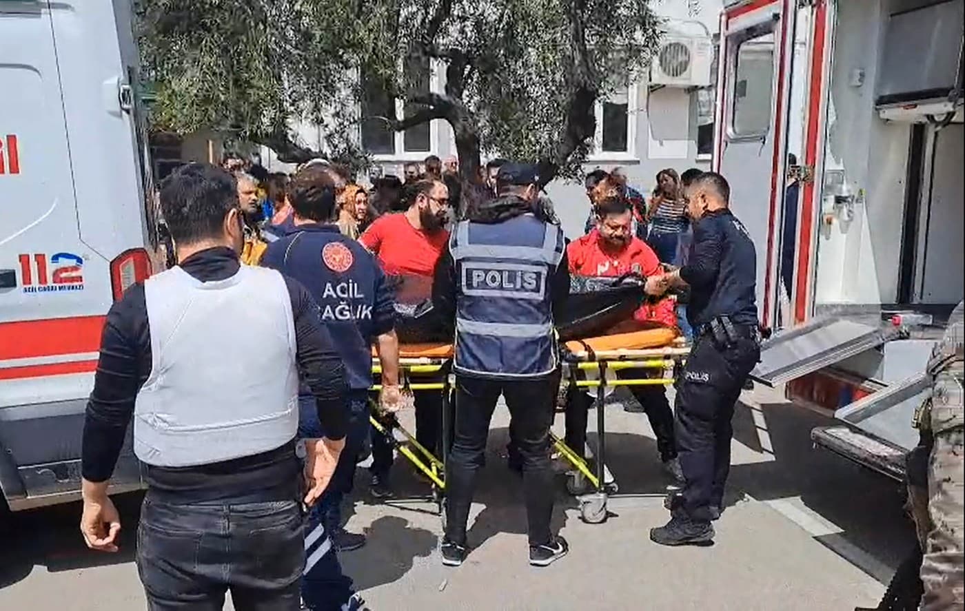 Două atacuri armate la școli din Turcia, în doar două zile. 5 morți și zeci de răniți