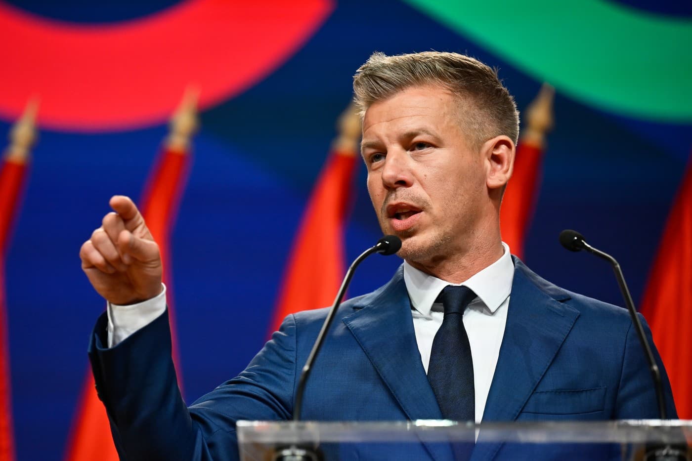 Peter Magyar depune jurământul ca prim-ministru al Ungariei, după 16 ani de guvernare Orban. Ce moștenire a lăsat fostul premier