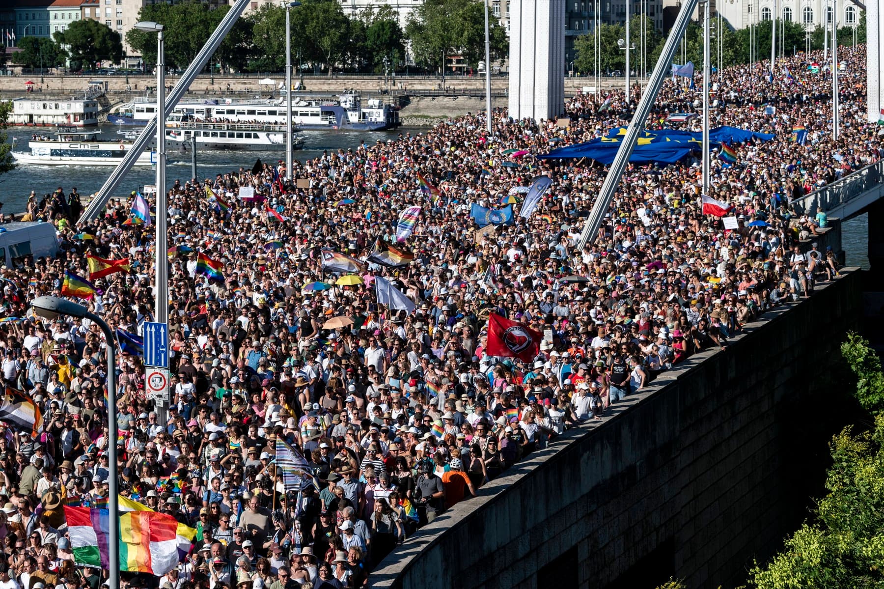 Curtea de Justiţie a Uniunii Europene: Ungaria a violat dreptul UE marginalizând persoanele din comunitatea LGBT+