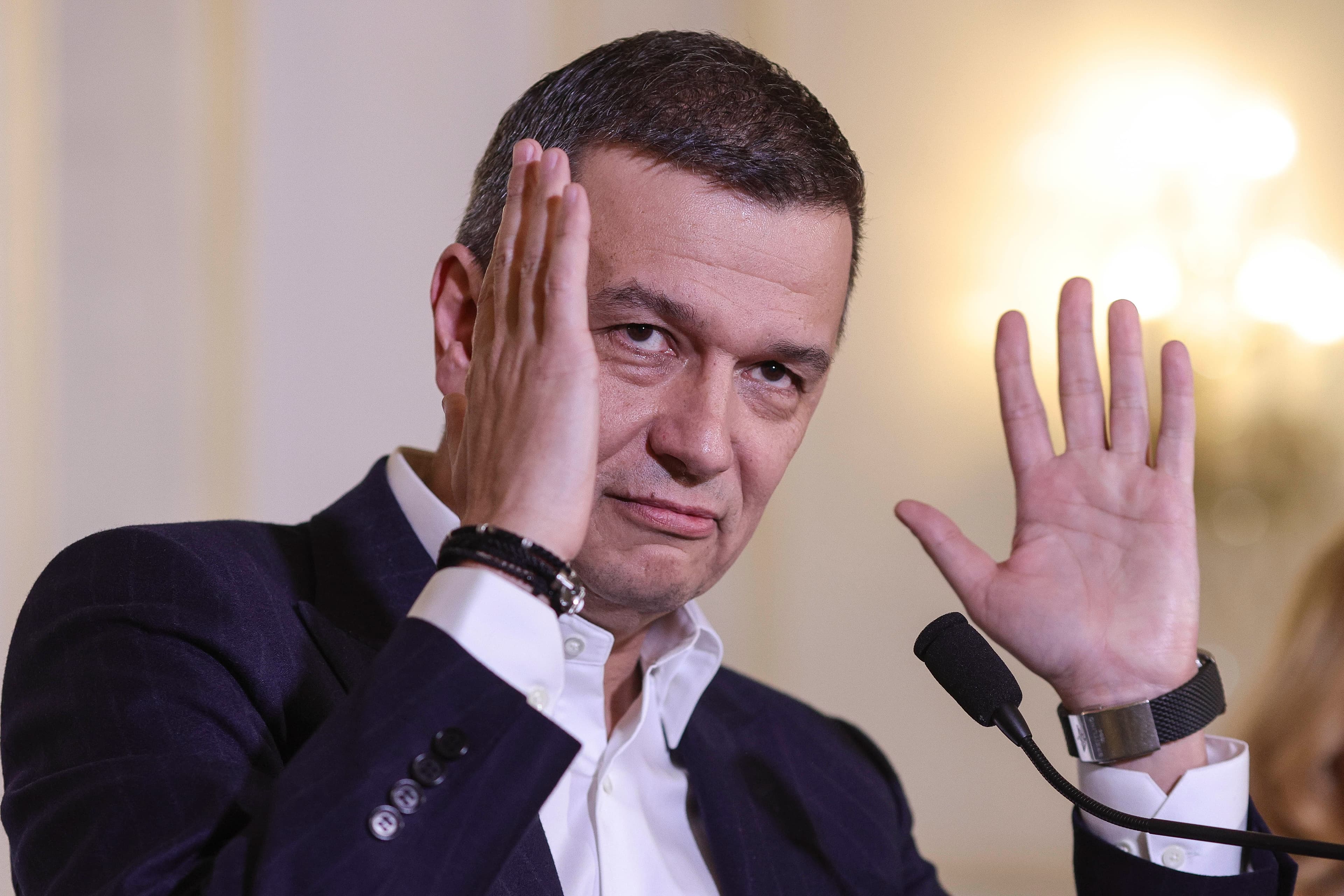 Reacția furioasă a lui Grindeanu după acuzațiile lui Ciucu: Se poate şi fără voi la guvernare. Plecaţi toți acasă!