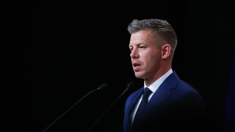 Noul guvern al Ungariei promite să desecretizeze arhivele poliţiei secrete din perioada comunistă