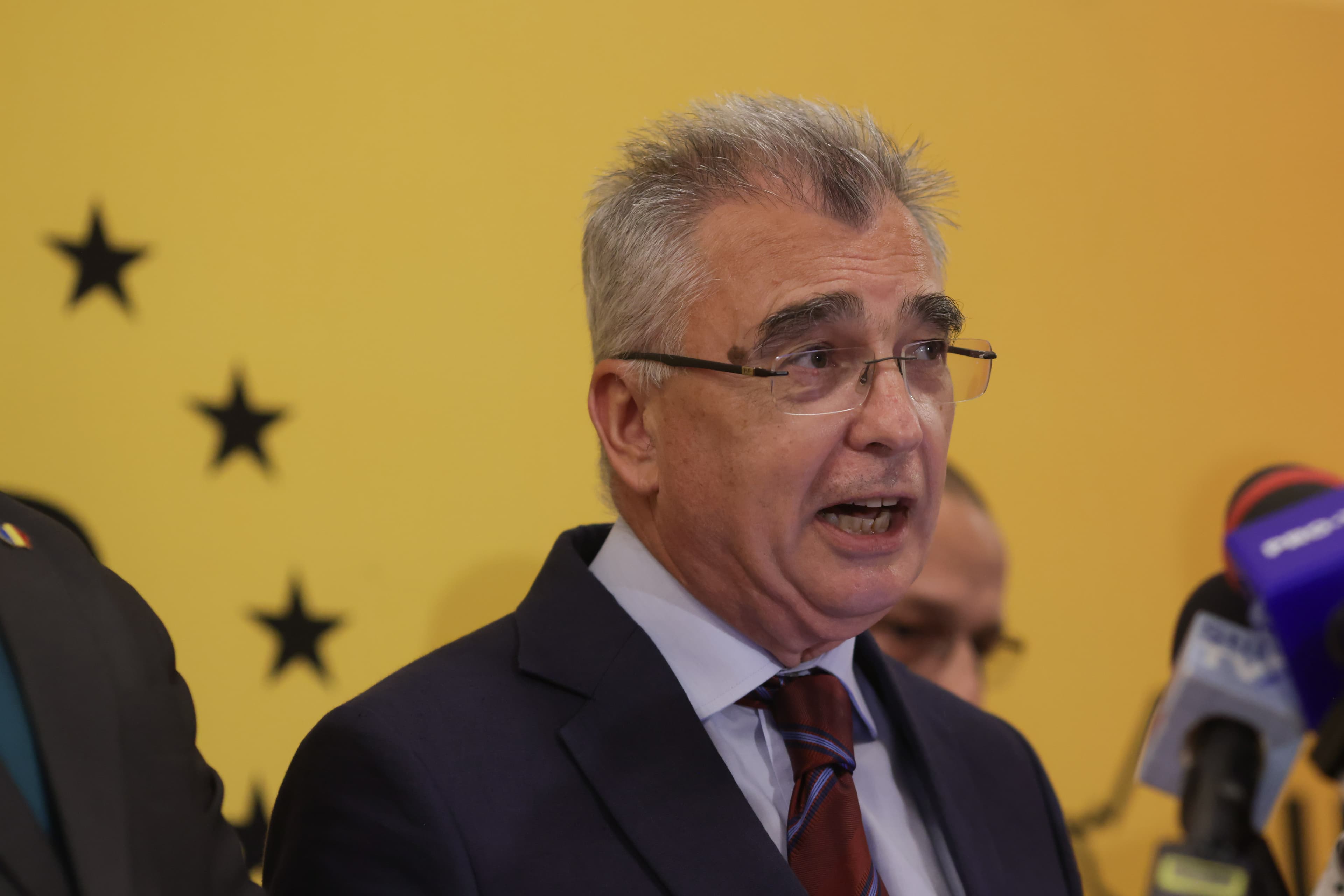 AUR nu va vota cu guvernul Veștea: „Nu vom vota niciodată un guvern din care nu facem parte”