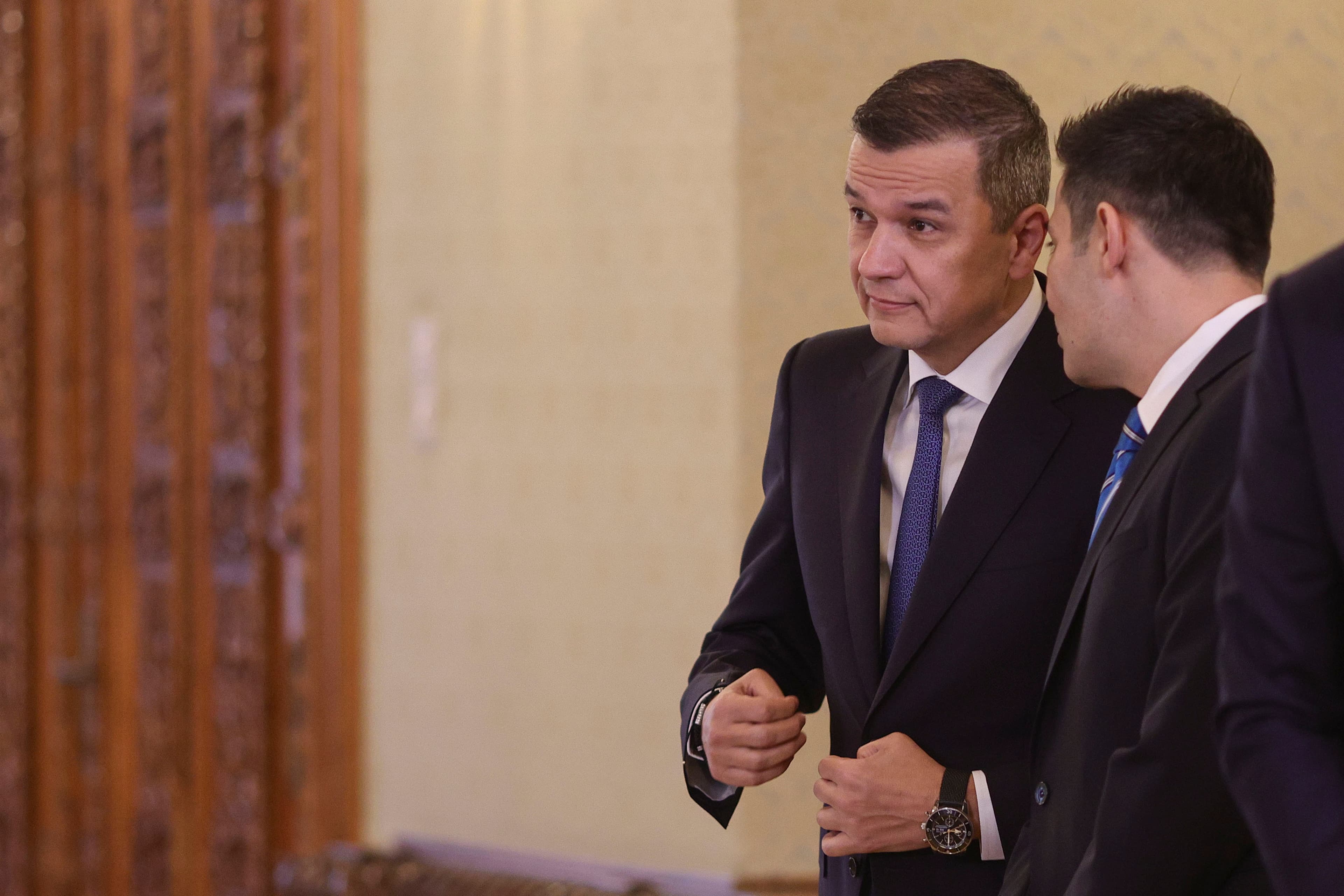 PSD impune condiții pentru votarea viitorului Guvern: modificări în privința TVA și a taxării muncii. Grindeanu: „Tomac a fost deschis”