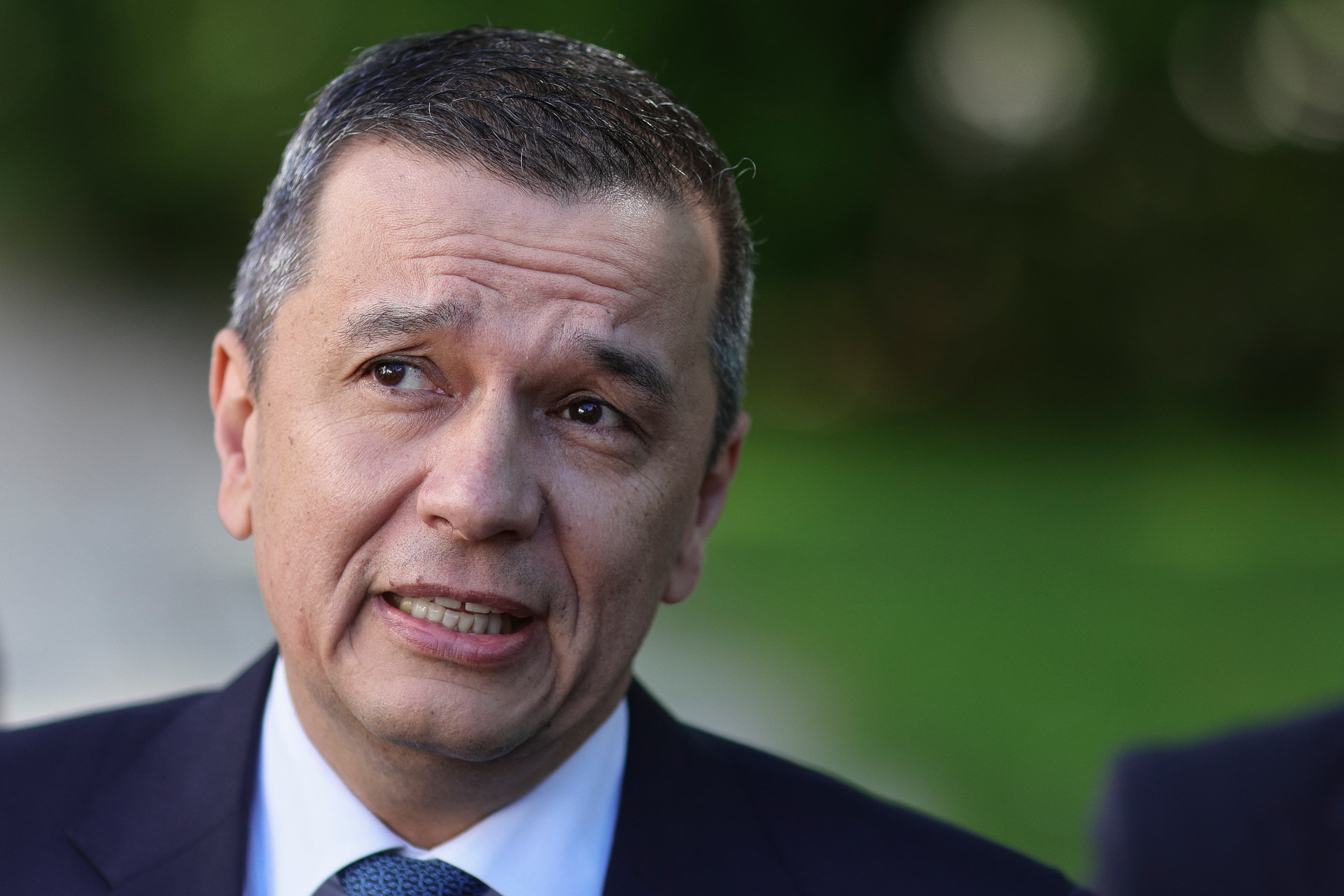 PSD ar putea schimba foaia: Grindeanu anunță ședință duminică pentru a decide dacă îl susține pe Veștea