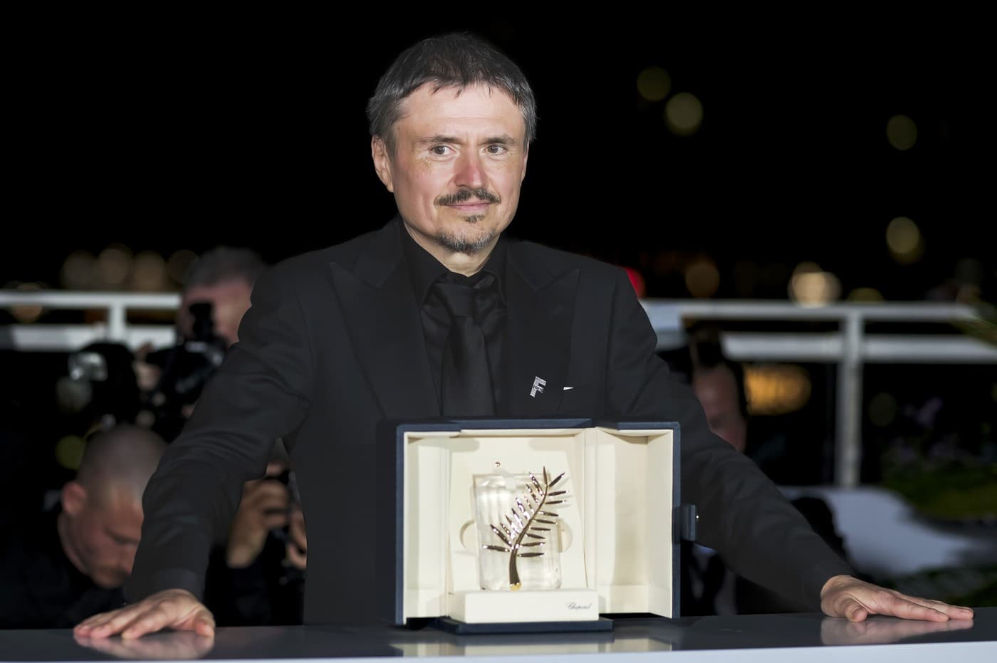 Cristian Mungiu cere ca Sala Palatului să fie folosită de cineaști pentru premierele românești. „Doar 50 de orașe mai au cinematografe”