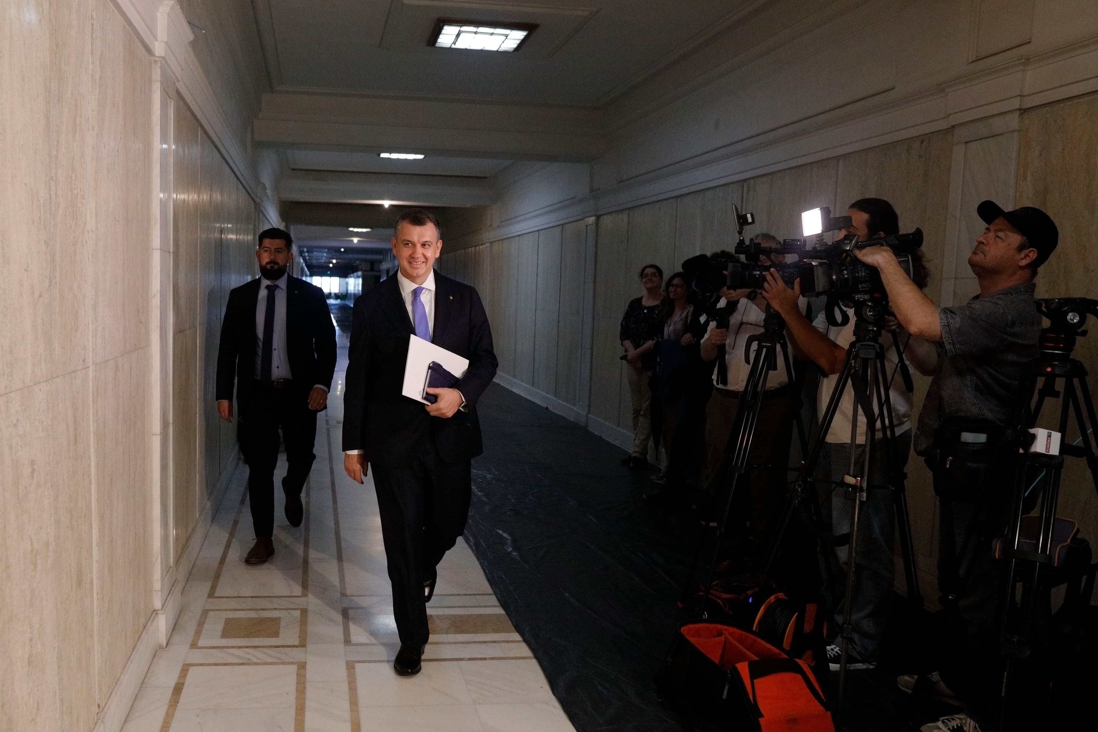 Eugen Tomac neagă că-și va depune mandatul: Fac apel la vigilență. Avem nevoie să rămânem uniți și concentrați pe același scop