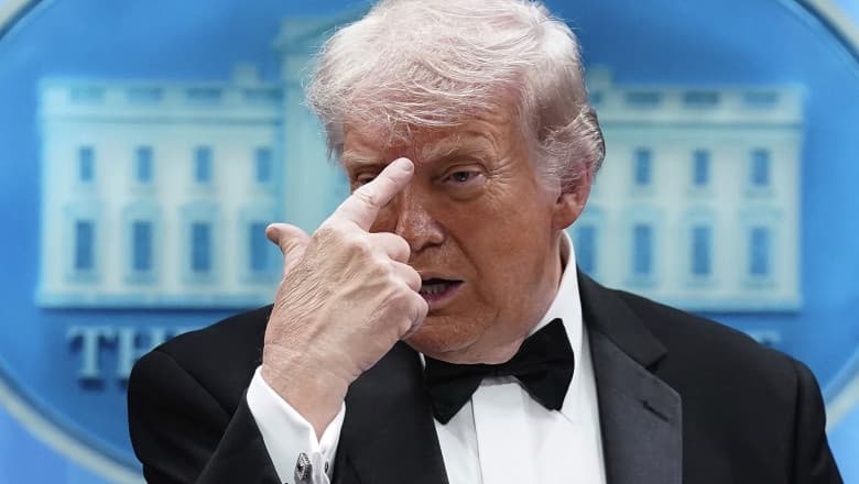 De ce a renunțat Trump la lansarea unui atac masiv împotriva Iranului, deși tot el îl anunțase ca inevitabil, cu câteva ore mai devreme