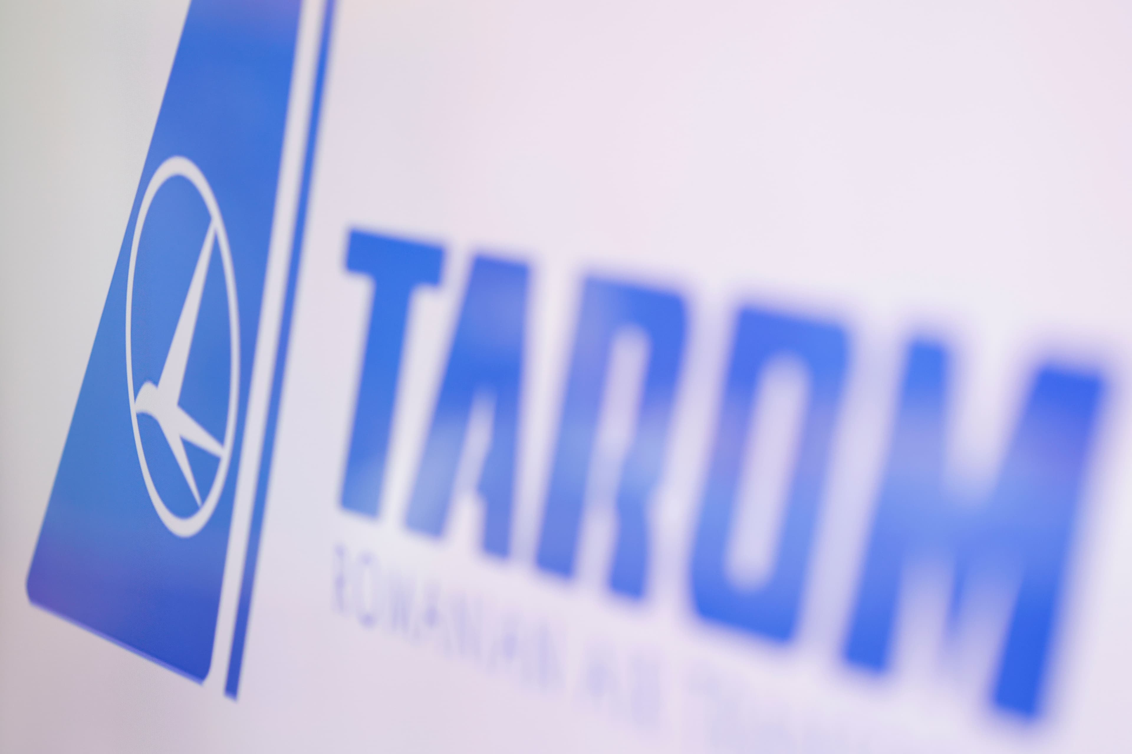 Radu Miruţă a respins bugetele mai multor companii de stat, printre care şi Tarom: Este evident construit pe date nerealiste