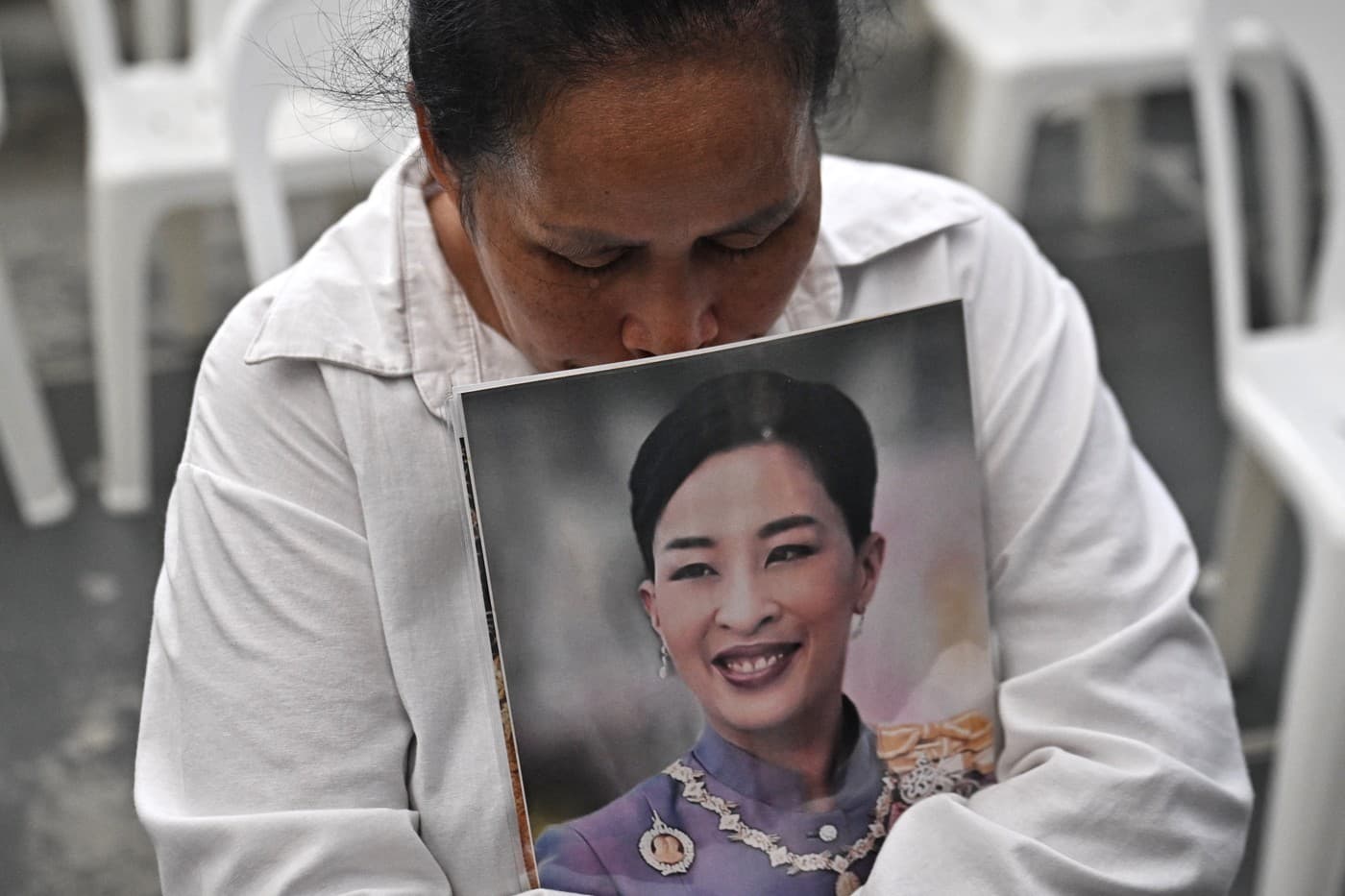 Prințesa thailandeză Bajrakitiyabha a decedat după mai bine de trei ani petrecuți în comă