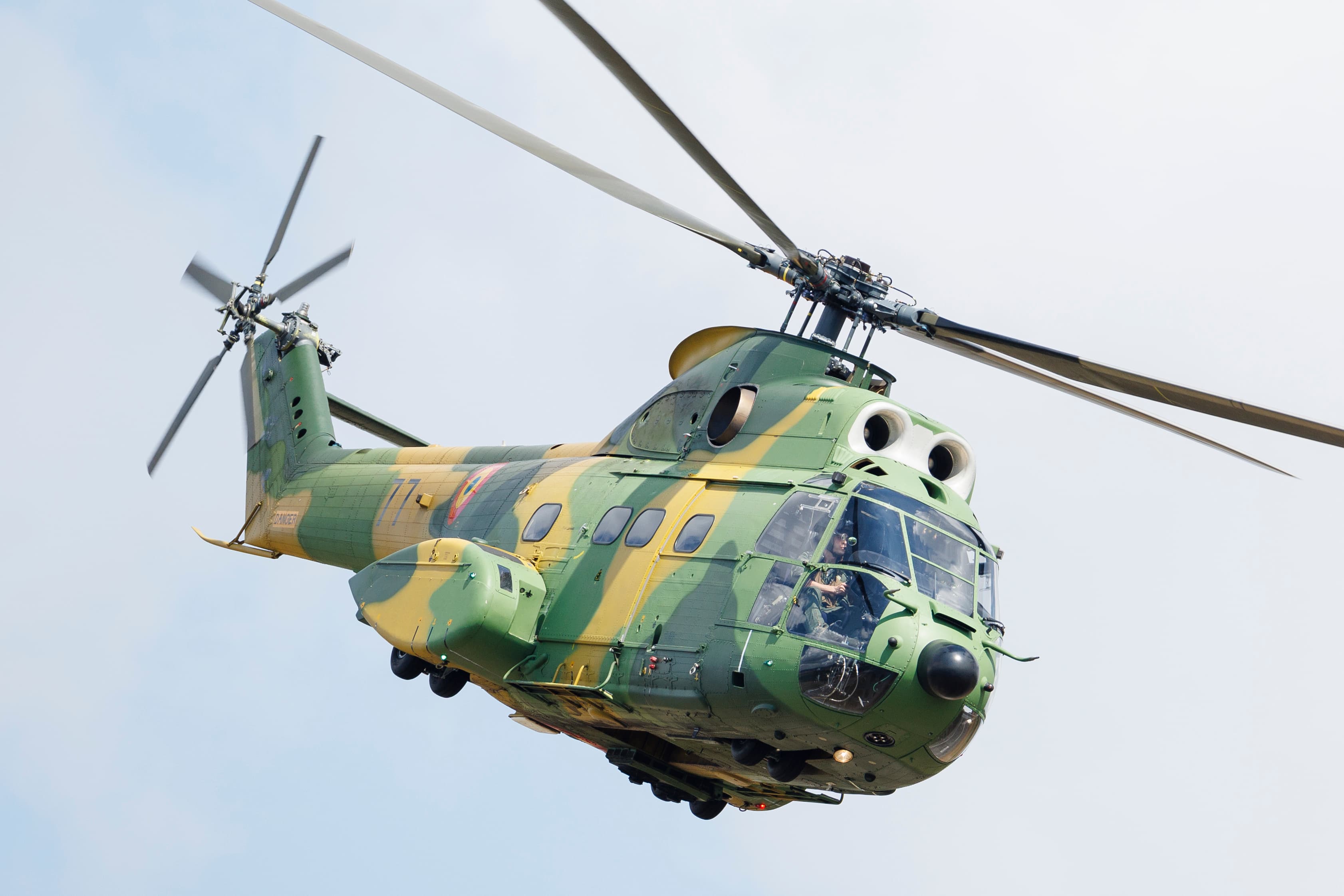 Elicoptere militare vor survola zilnic județul Galați până la 31 iulie. Exerciții și trageri la Smârdan