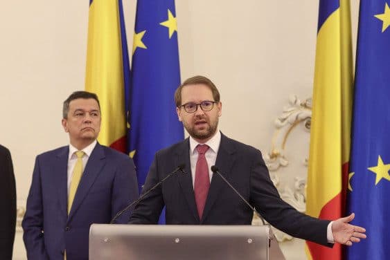 USR, atac la Sorin Grindeanu pe Facebook, în timpul negocierilor de la Vila Lac