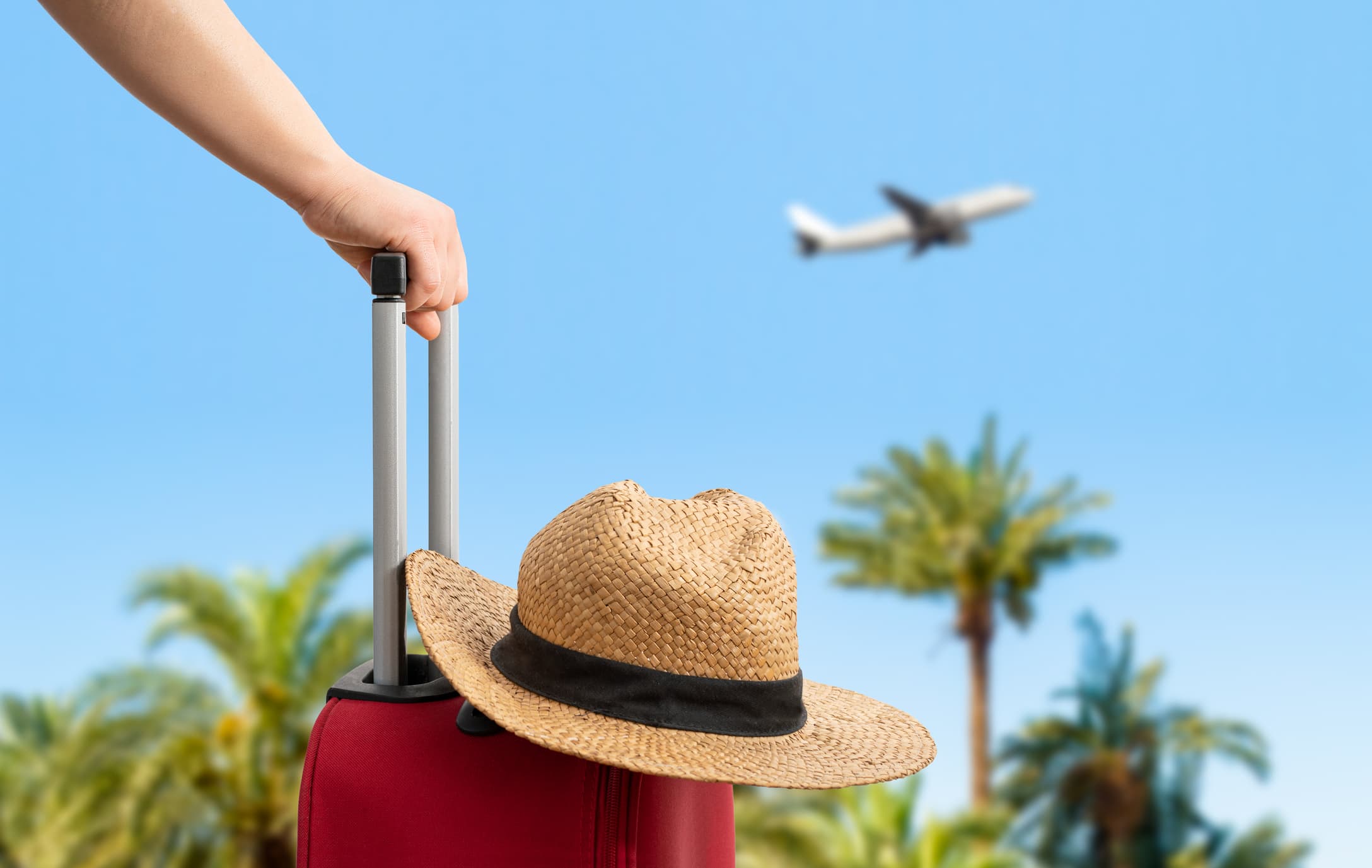 Concedii mai scurte, în destinații mai ieftine. Scumpirile au redus din apetitul românilor pentru vacanțe: „Suntem mult mai cumpătați”