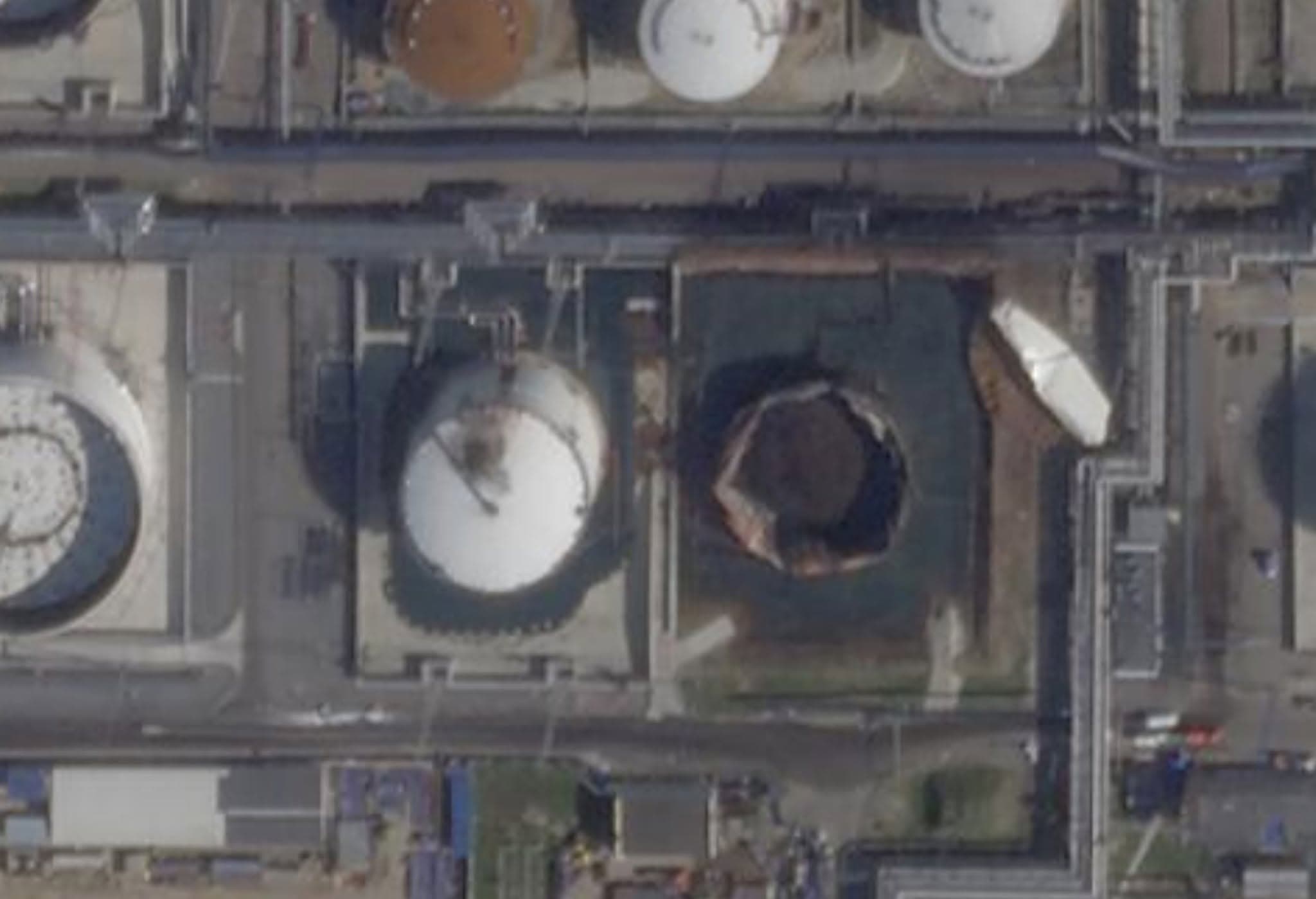 Cum arată rafinăria lovită din Moscova. Imagini după cel mai mare atac cu drone asupra capitalei Rusiei de la începutul războiului