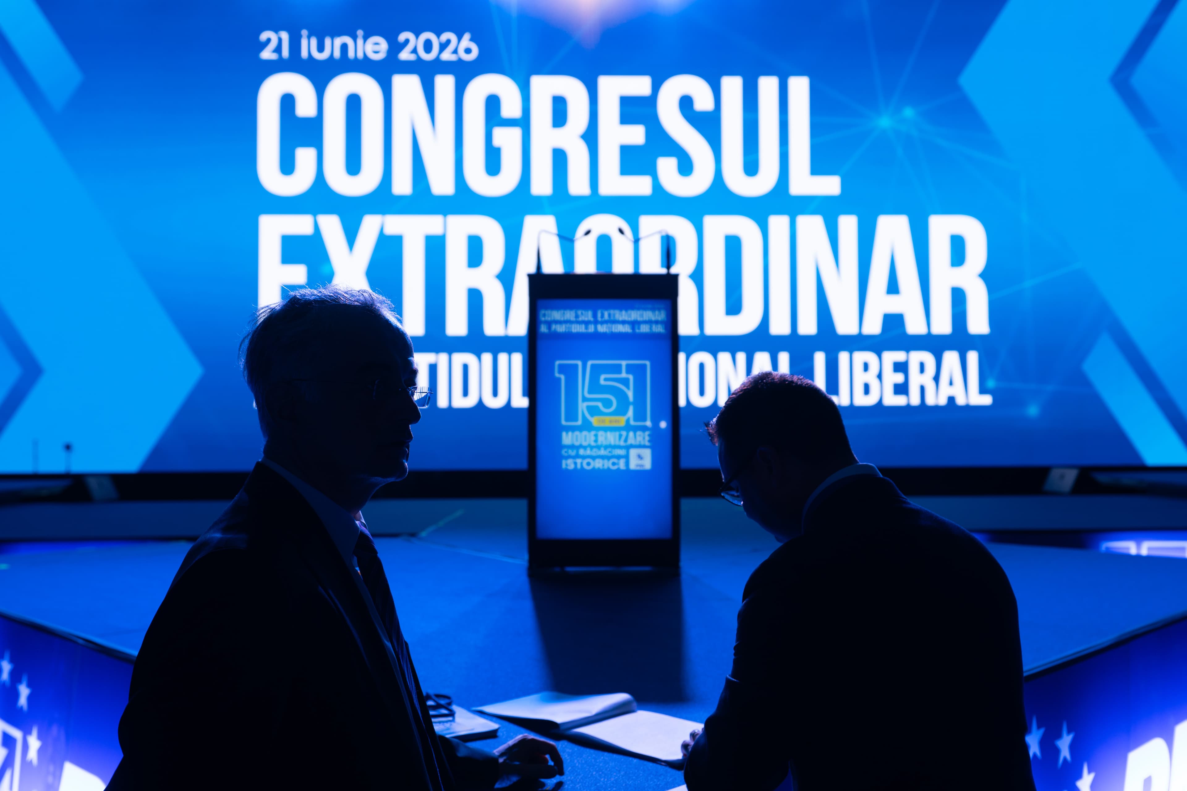 Decizia prin care PNL a convocat Congresul Extraordinar a fost suspendată provizoriu în instanță. Plângerea, depusă de tabăra Thuma