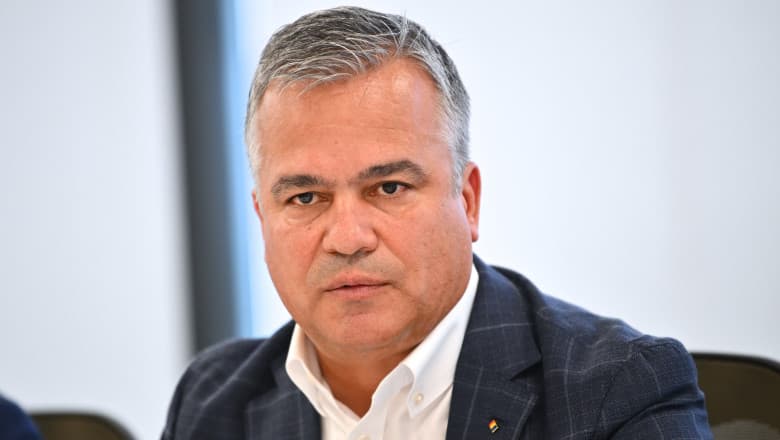 Surse: Lista miniștrilor din guvernul Veștea ar putea fi depusă în această seară la Parlament. Cine ar face parte din cabinetul propus