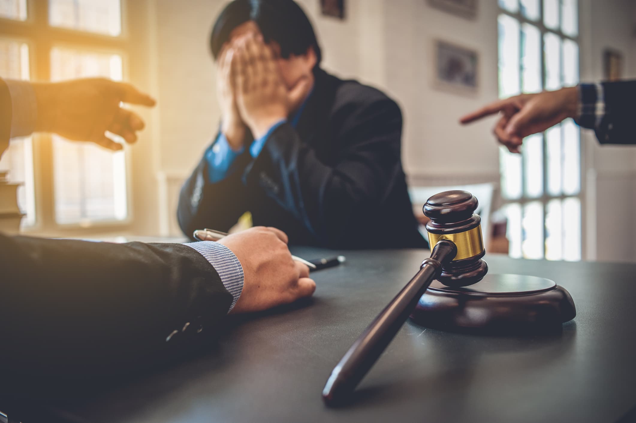 Creditele, tot mai greu de plătit de români. Cazul unei familii executate silit după trei împrumuturi: „Trag un semnal de alarmă”