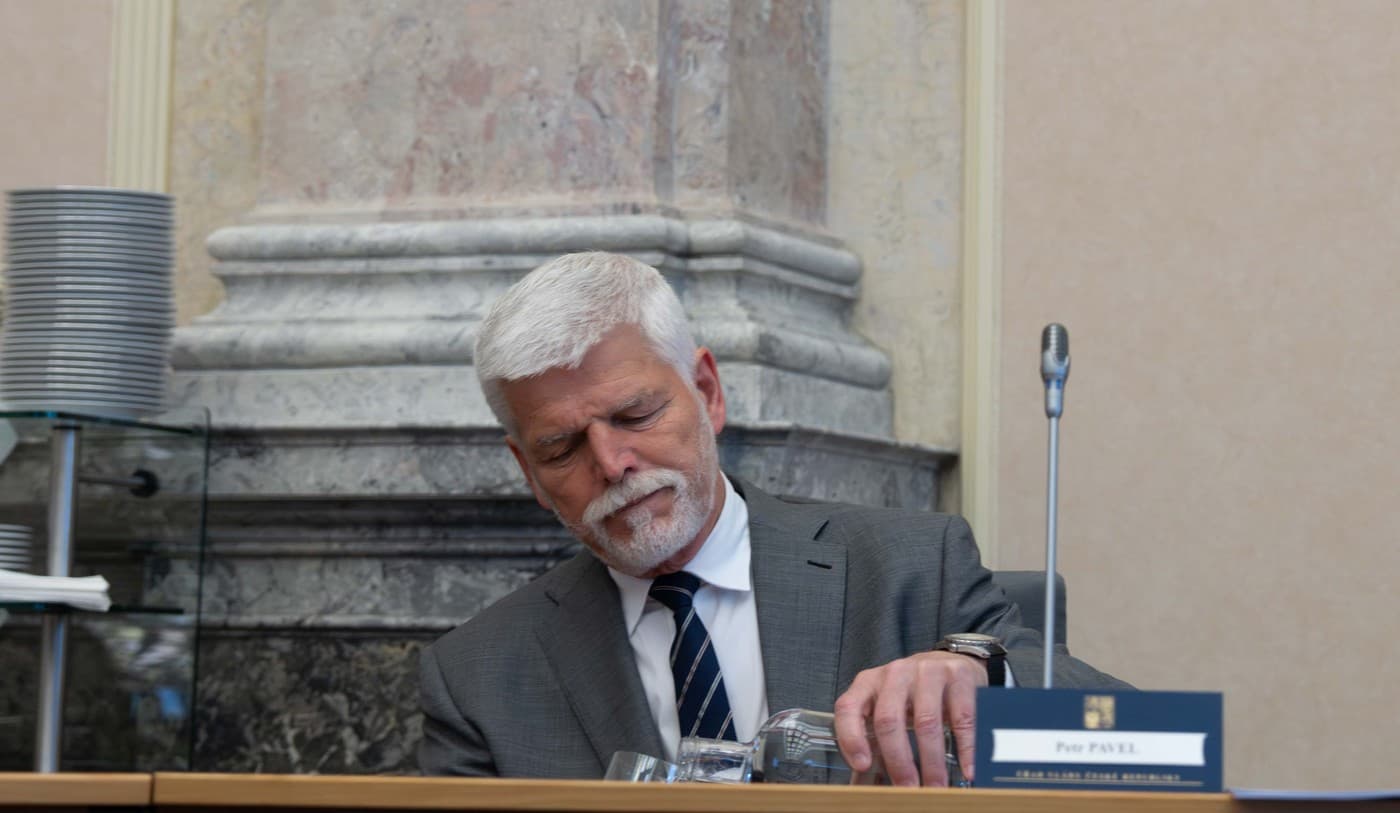 Președintele ceh îl dă în judecată pe premier în legătură cu participarea la summitul NATO