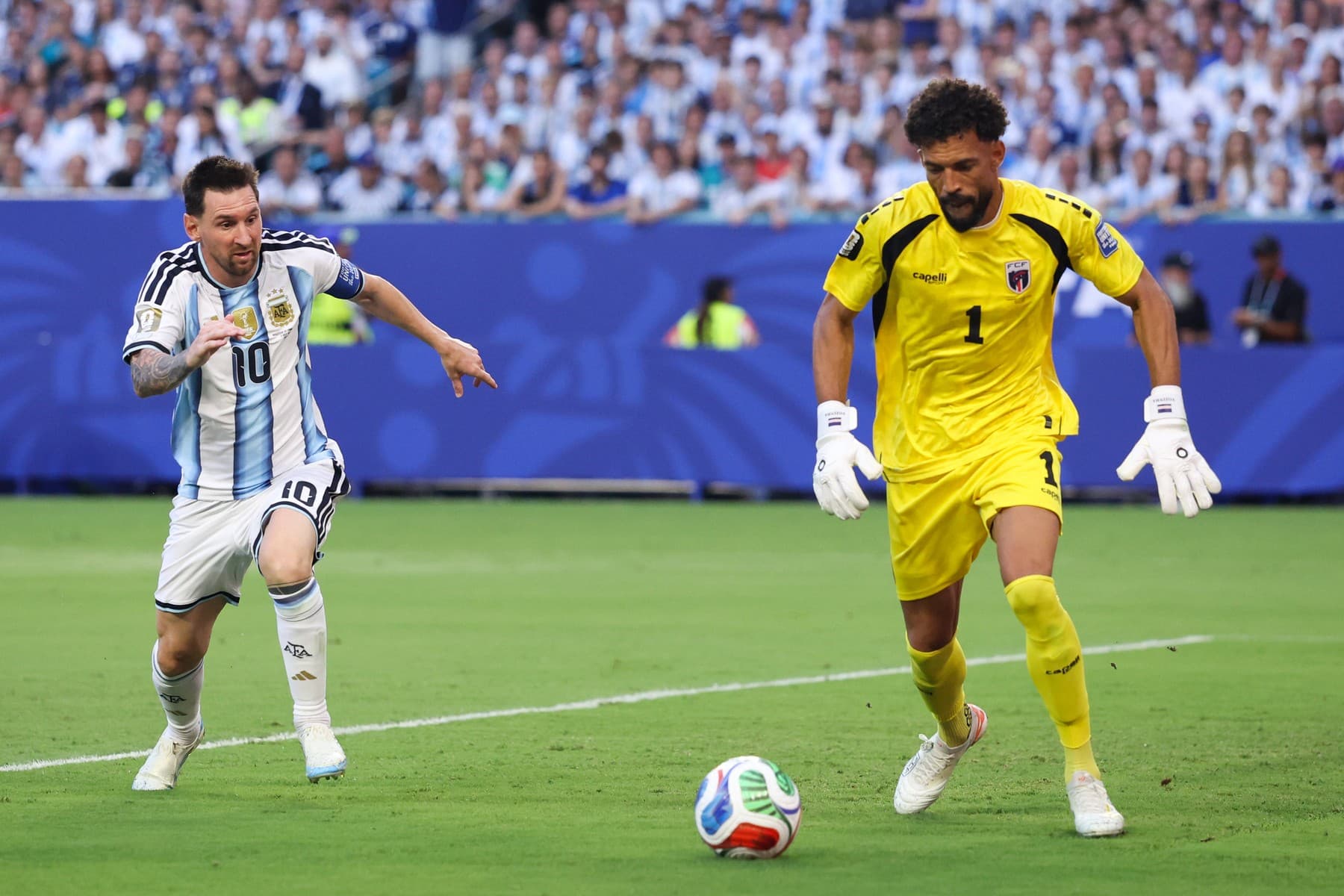 CM 2026. Goalkeeperul Vozinha s-a dus direct la Messi după meci și nu i-a venit să creadă ce i-au auzit urechile: „Asta mi-a spus!”